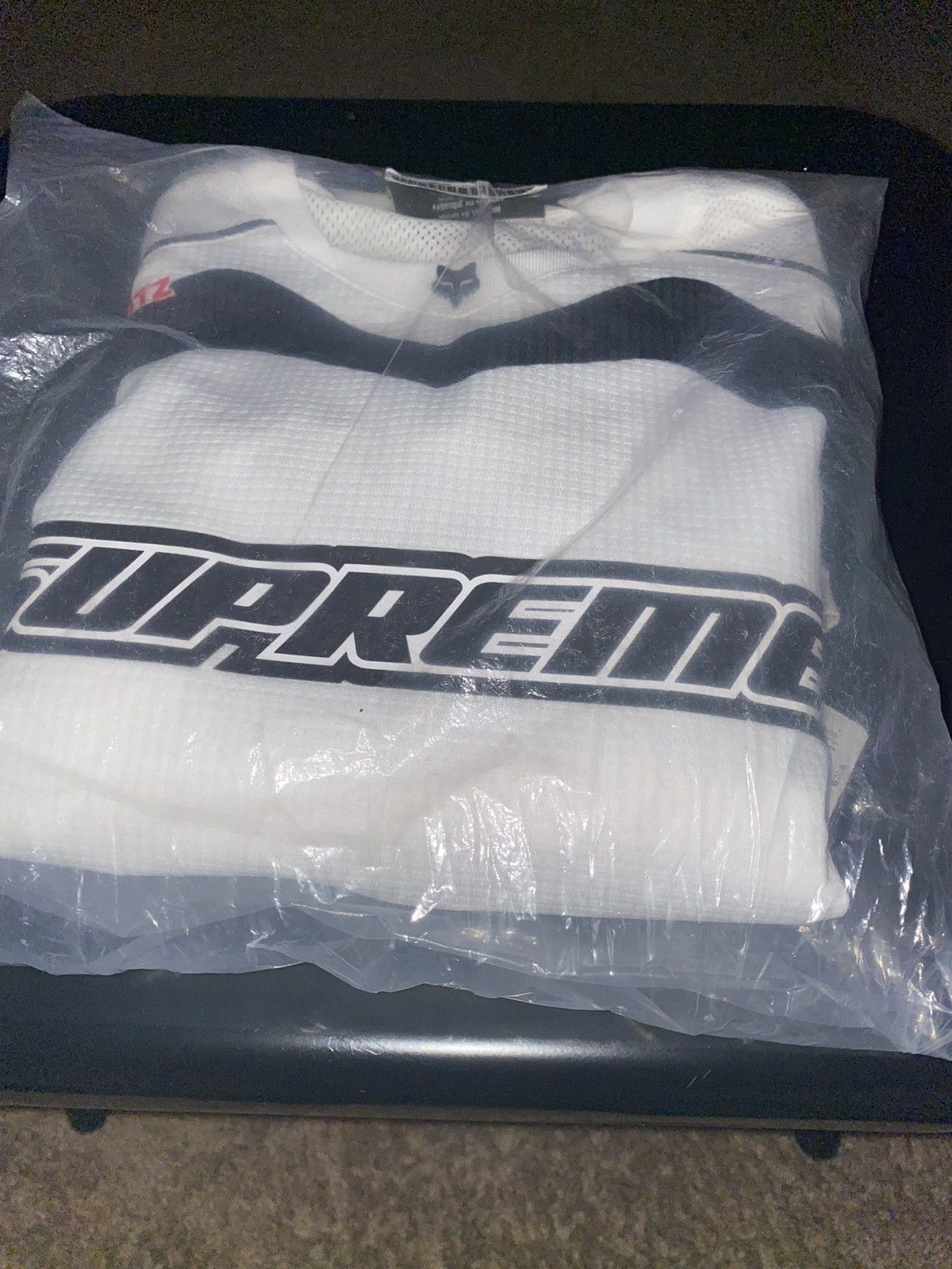 Fox Racing × Supreme Supreme x Fox Racing Size US M / EU 48-50 / 2 - 6 Thumbnail