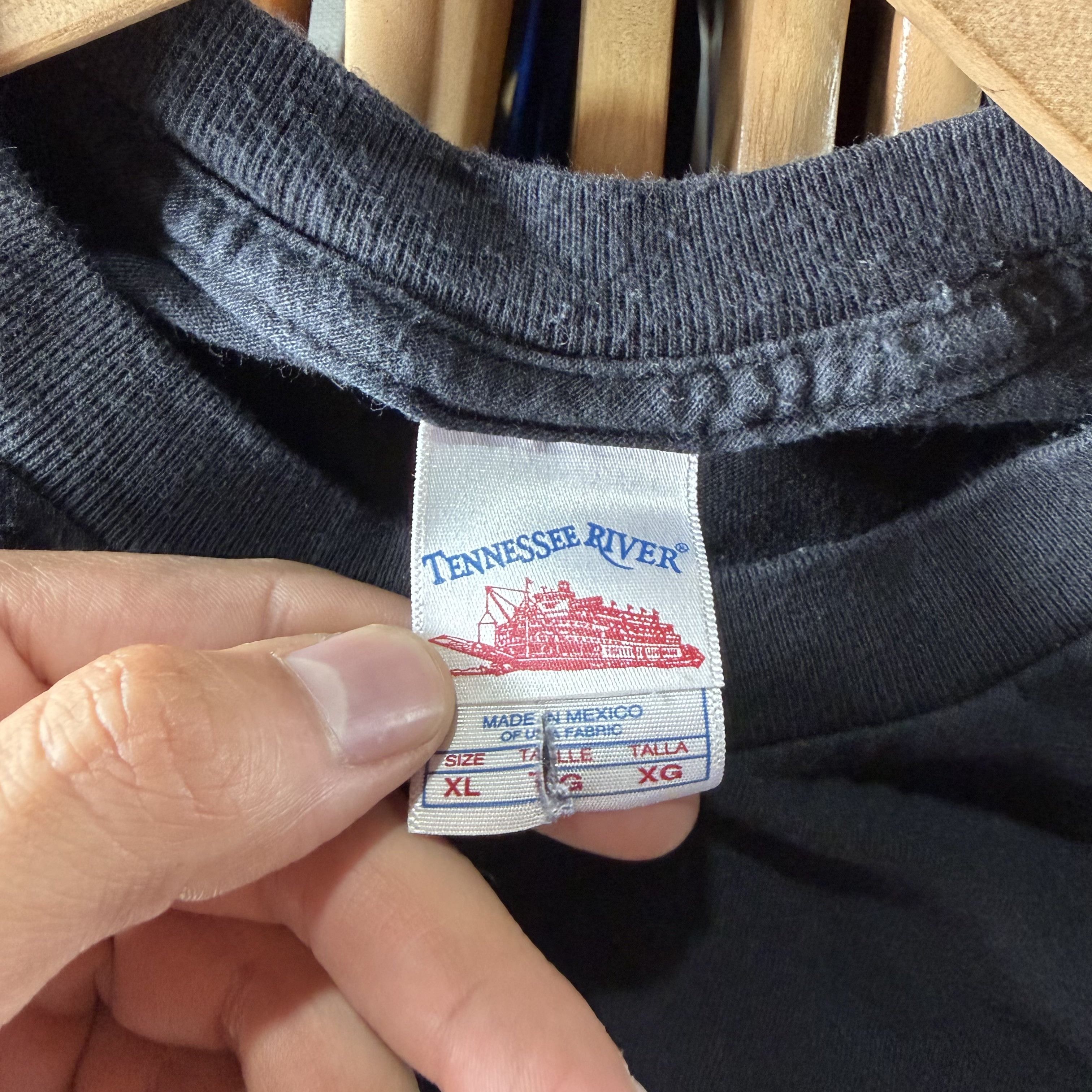 Other Measurements Chest: 23 in Length: 24 in Sleeve: Size US XL / EU 56 / 4 - 6 Thumbnail