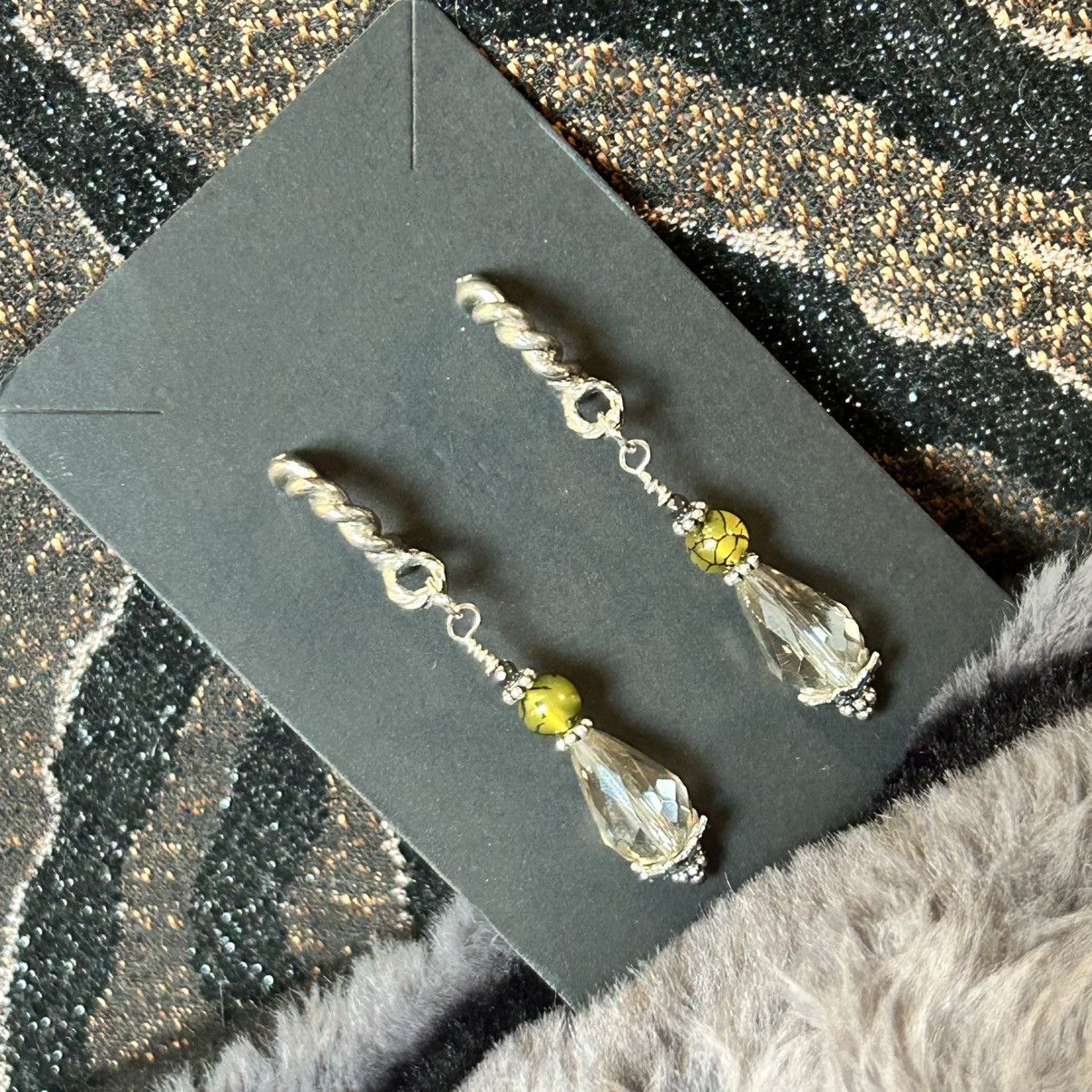 Handmade Handcrafted raindrop faceted rutilated quartz earrings Size ONE SIZE - 7 Thumbnail
