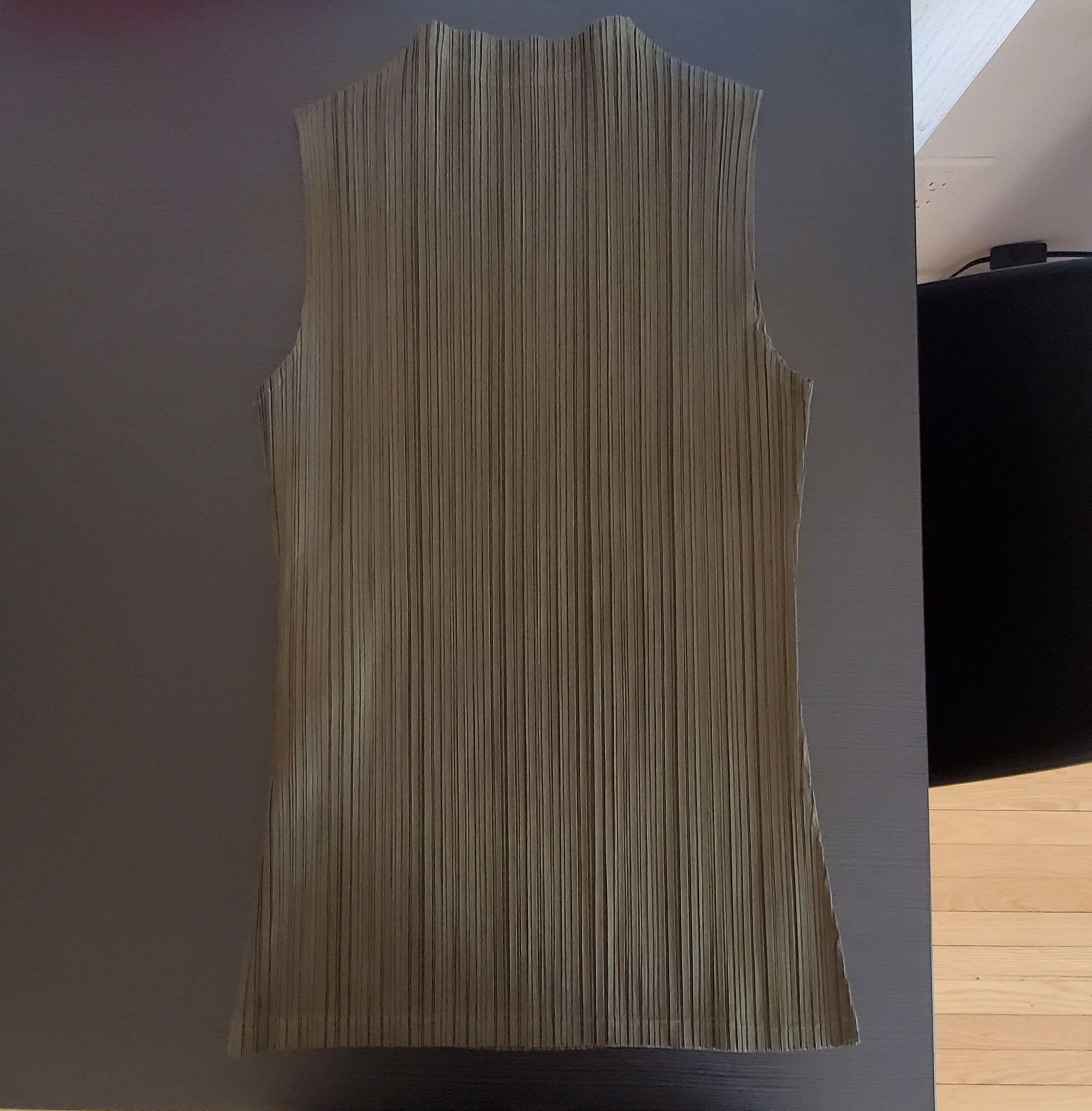 Issey Miyake IM78 Green Pleated Sleeveless Top Size L / US 10 / IT 46 - 2 Thumbnail