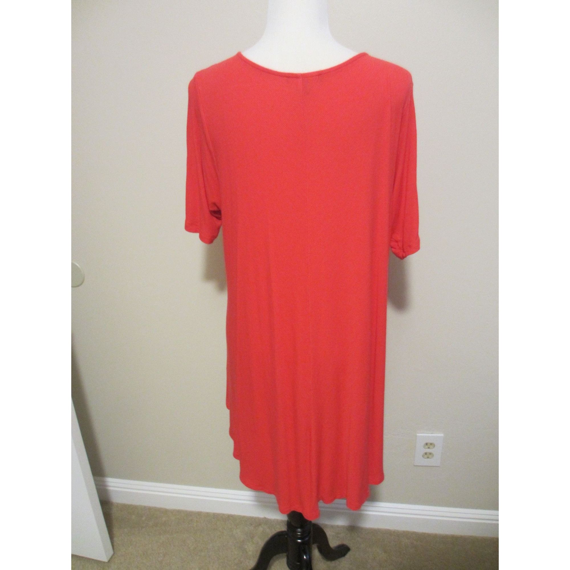 Other Cable & Gauge Red Asymmetrical Hem Tunic Top For Women 2X Size XXL / US 16-18 / IT 52-54 - 3 Thumbnail