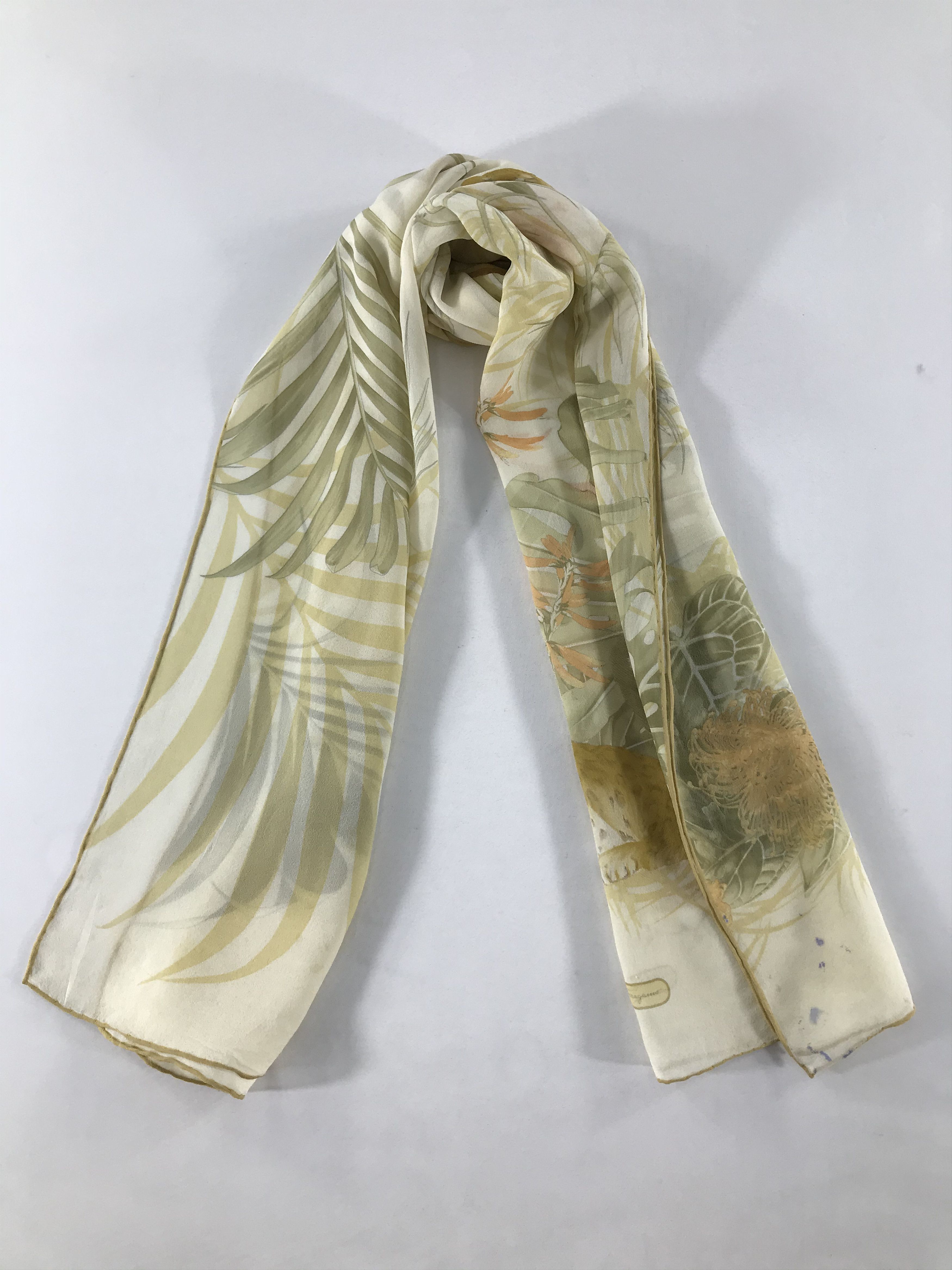 Vintage Vintage Salvatore Ferragamo Silk Scarf Size ONE SIZE - 1 Thumbnail