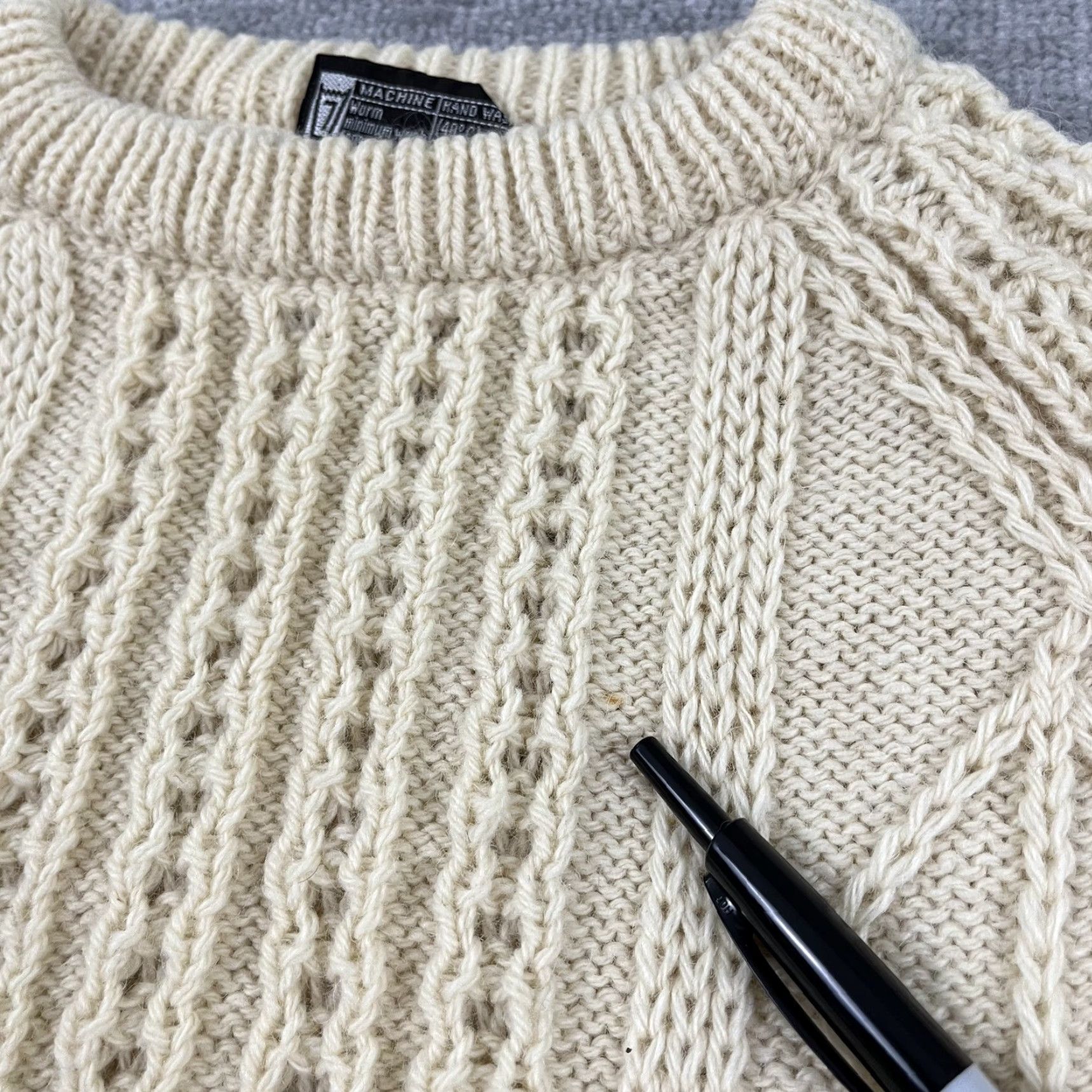 Vintage Gaeltarra Womens Sweater Crew Neck Knit Pullover Medium Fall Winter Brown Fisherman Vintage Classic Size S / US 4 / IT 40 - 6 Thumbnail