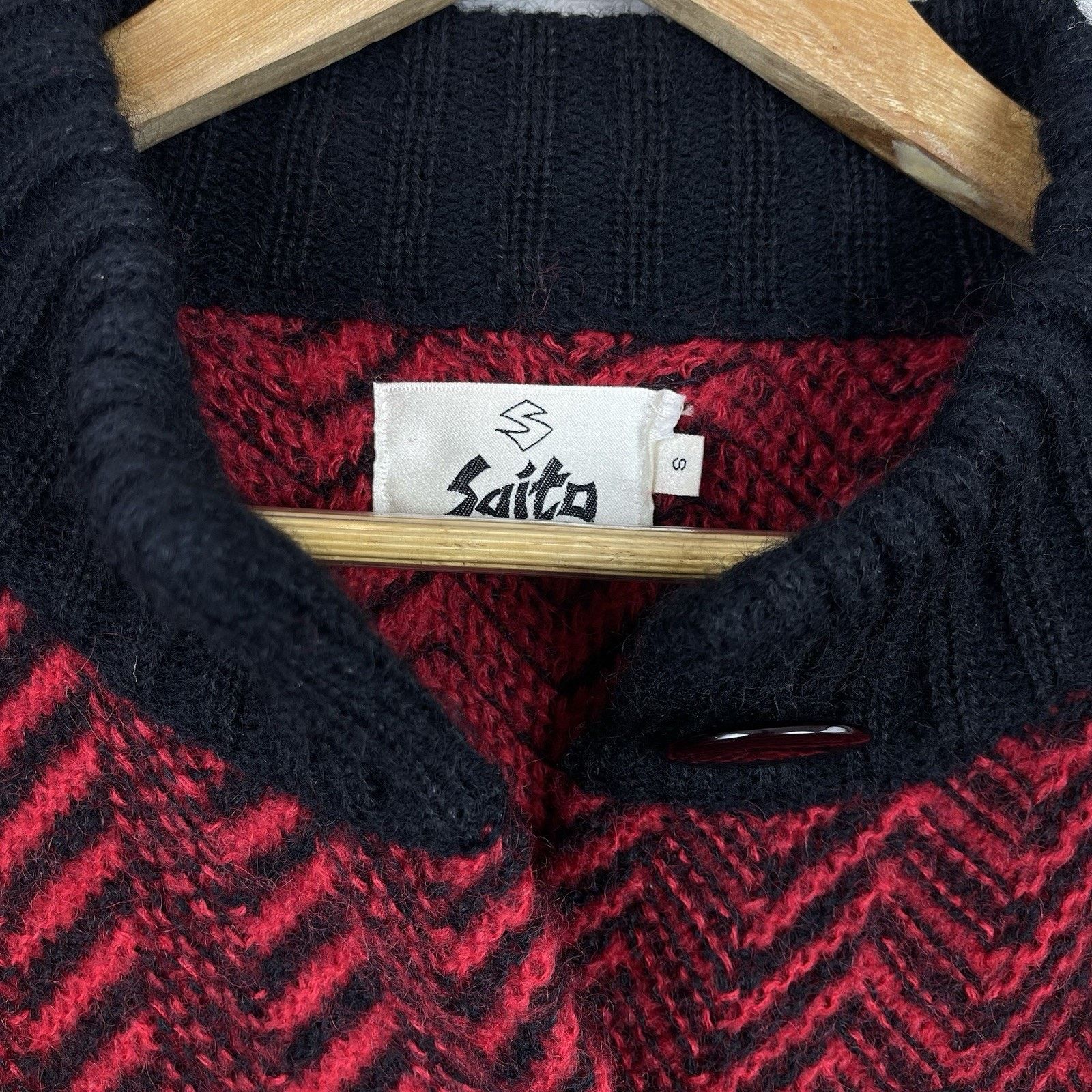 Other Vintage Saito Mohair Chevron Cardigan Red Black 80s Grail Size S / US 4 / IT 40 - 3 Thumbnail