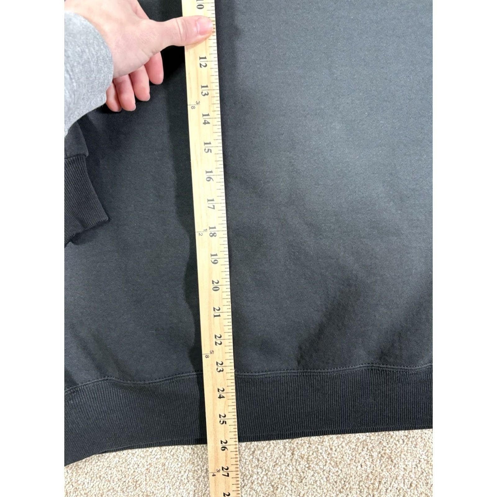 X-LARGE VINTAGE The Game Crewneck Sweatshirt Black XL USA Men Sweatshirt Regular Fit Pull Over All Seasons Knit Cotton Blend Size US XL / EU 56 / 4 - 5 Thumbnail