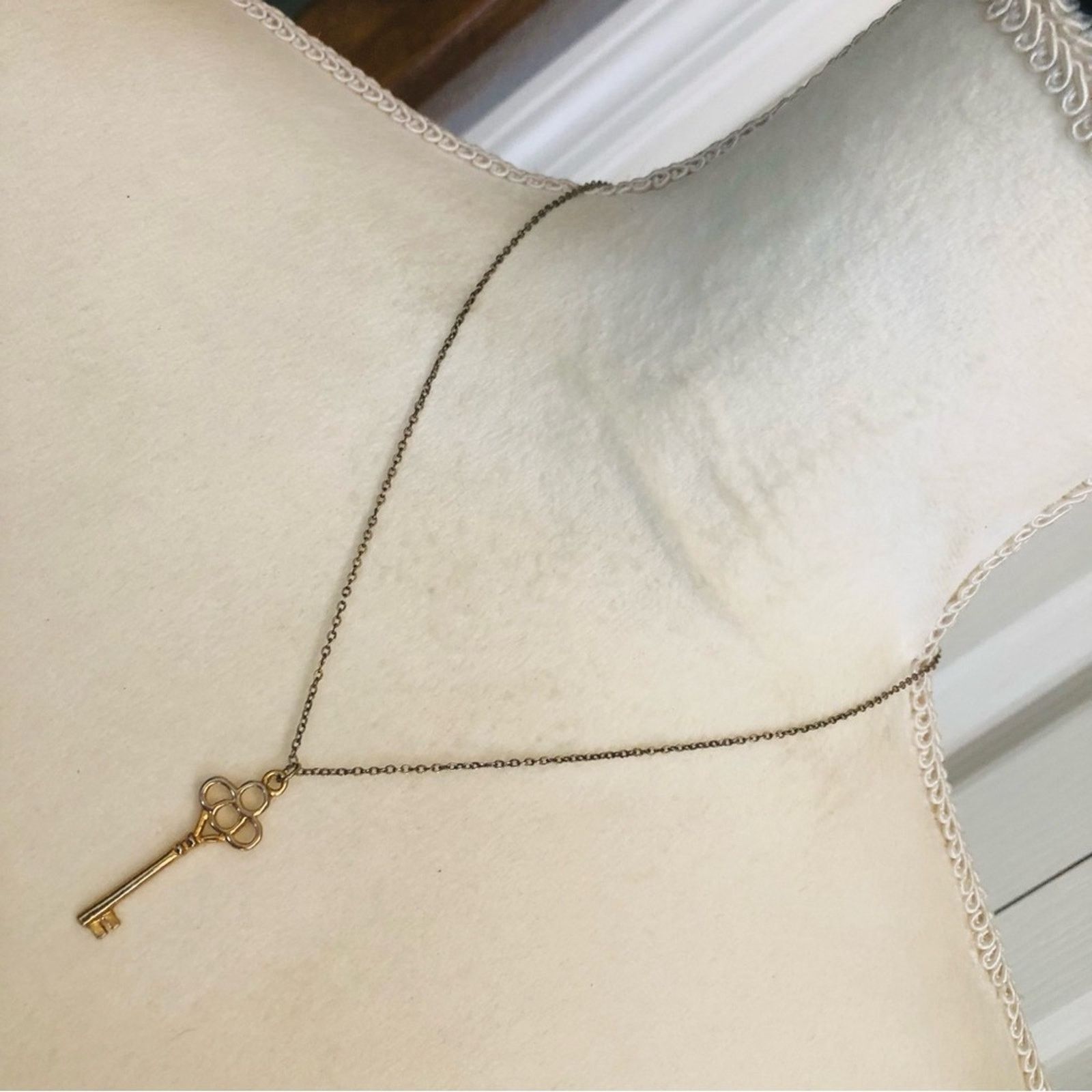 Jewelry Icing gold plated skeleton key pendant on chain necklace Size ONE SIZE - 1 Thumbnail