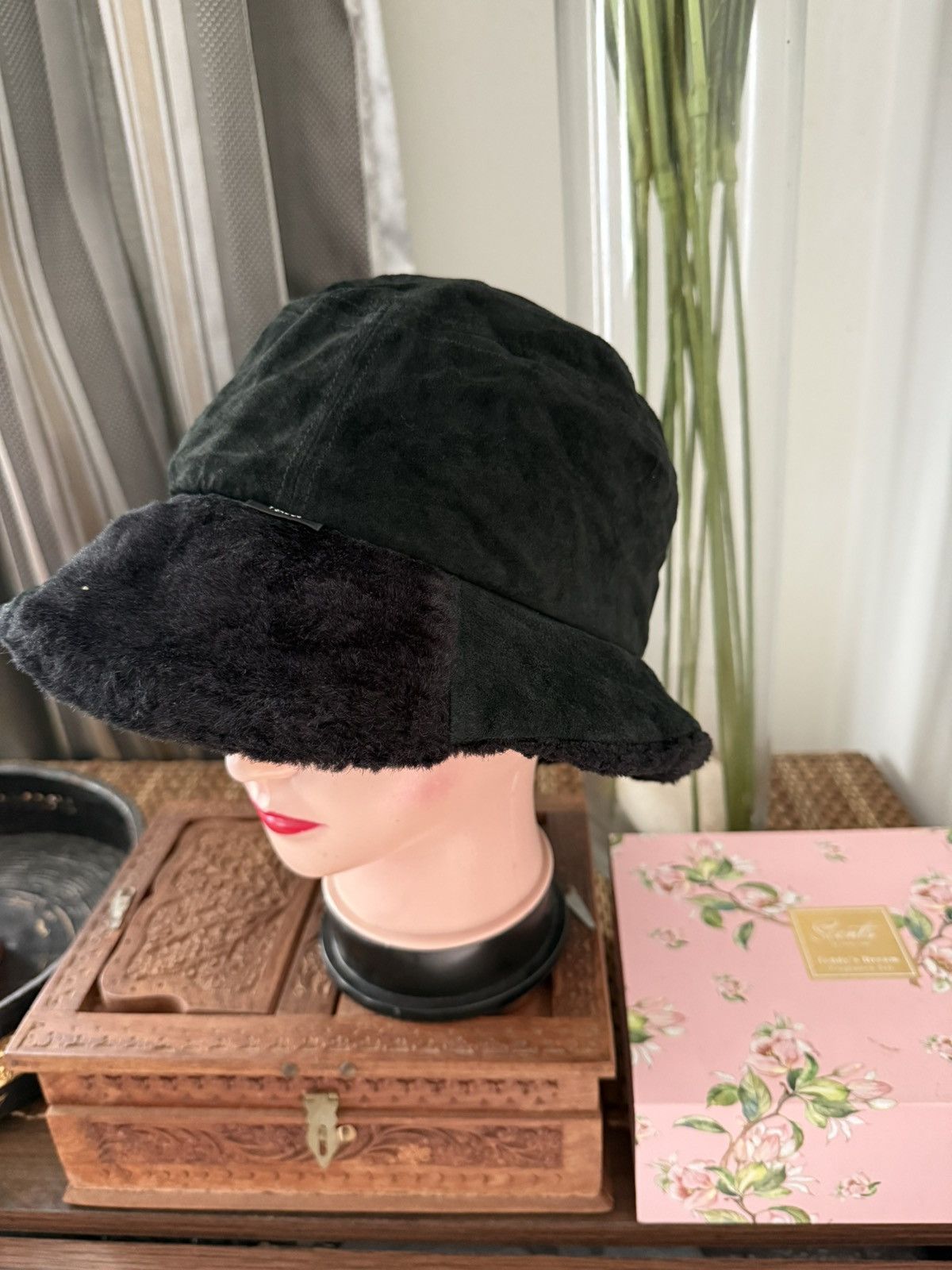 Yohji Yamamoto VINTAGE VELVET Y’SACCS by Yohji Yamamoto black Bucket Hat Size ONE SIZE - 4 Thumbnail