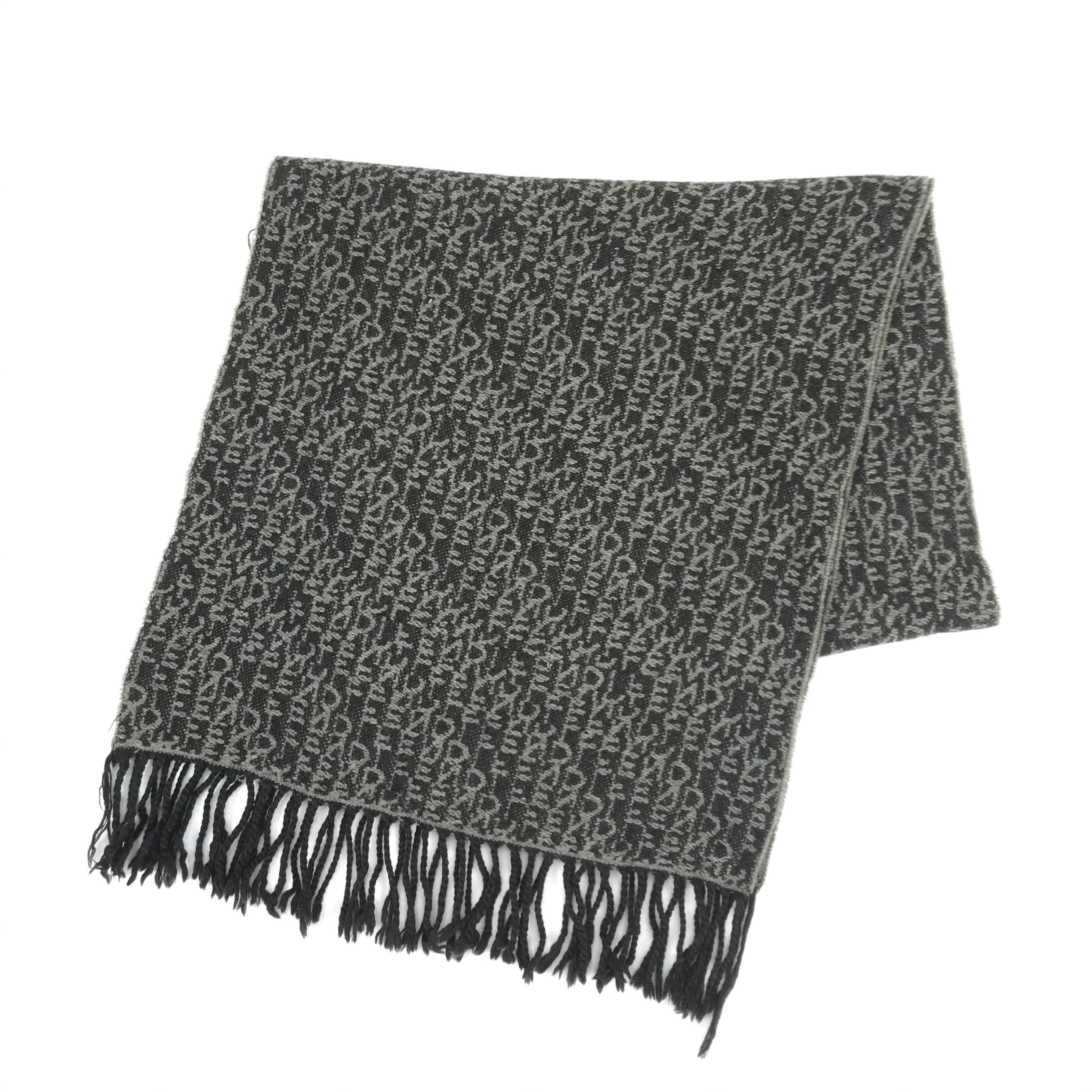 Japanese Brand Vintage Fendi Scarf Muffler Wool Scarves Size ONE SIZE - 3 Thumbnail