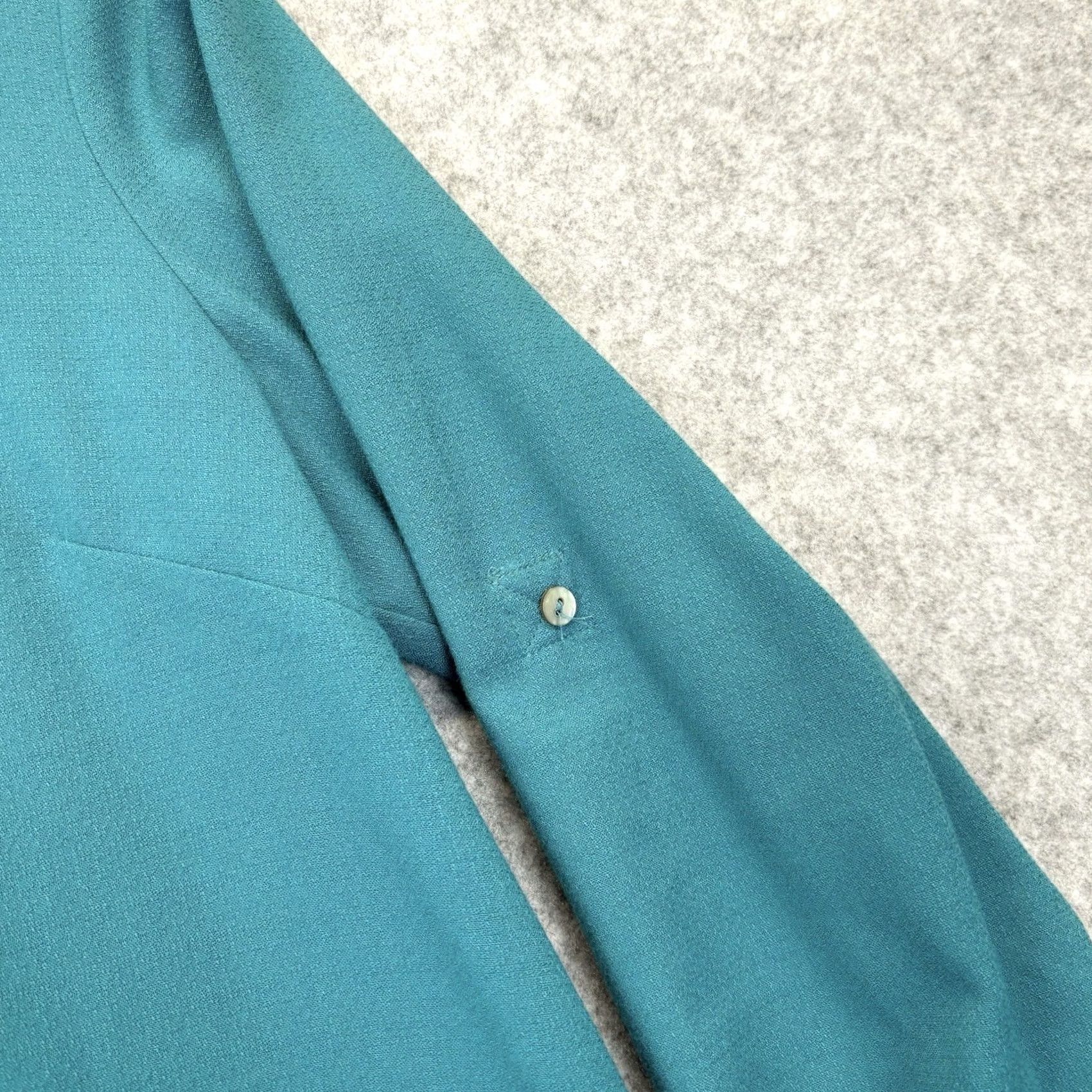 Altea VINTAGE? No. East Long Sleeve Top UK 18 Teal Women’s Pullover Button-Up Shirt Adult 18 Teal Regular - No Size XXL / US 16-18 / IT 52-54 - 4 Thumbnail