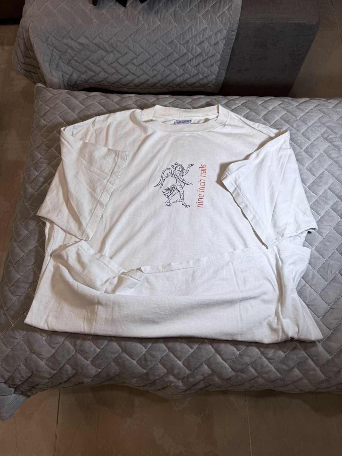 Vintage 1995 Nine Inch Nails Devil Size US XL / EU 56 / 4 - 1 Thumbnail