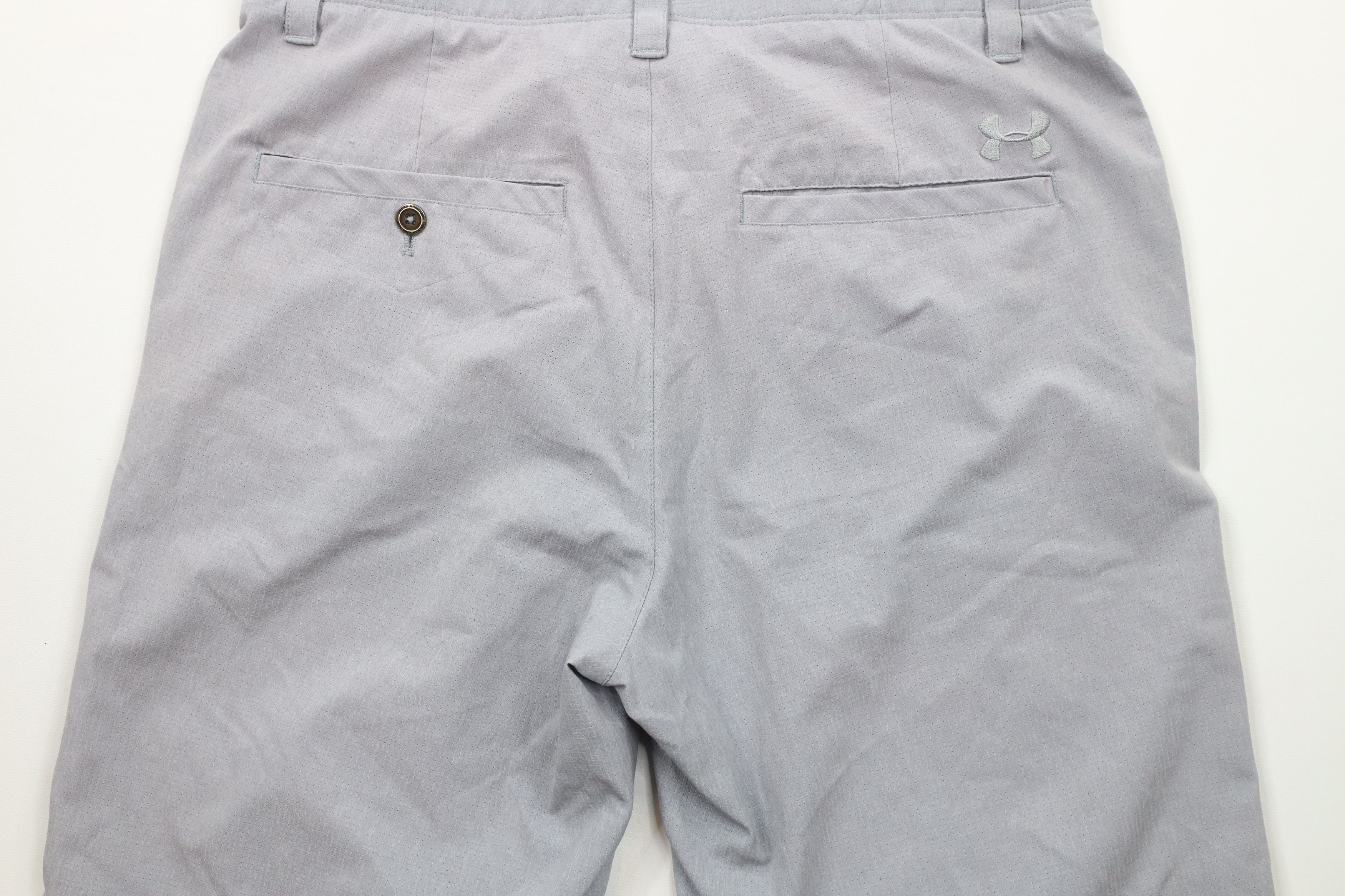 Under Armour × Vintage Under Armour Flat Front Golfing Golf Chino Shorts Gray Size US 30 / EU 46 - 12 Thumbnail