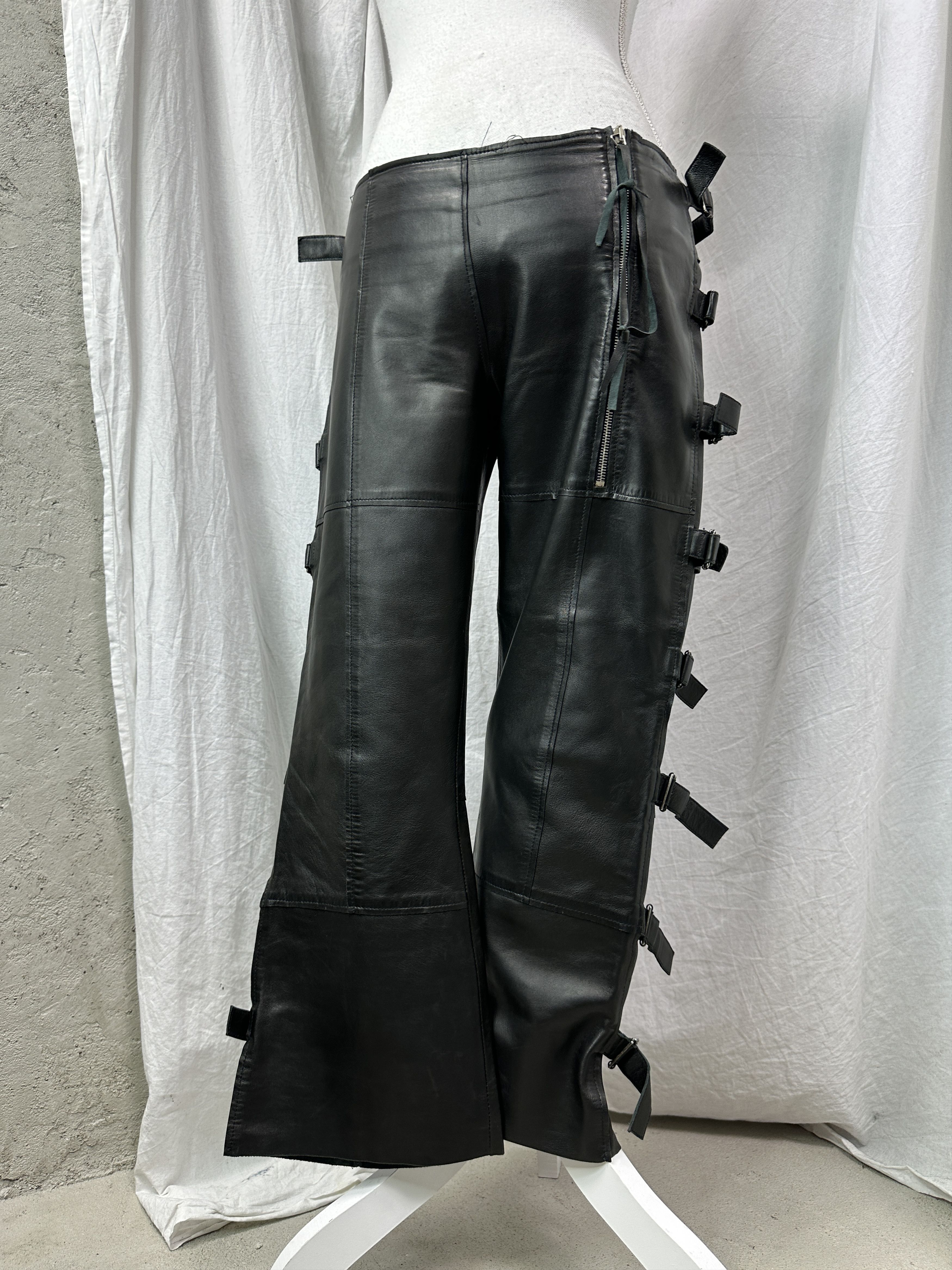 J.Lindeberg Vintage Avant Garde Lindeberg Leather Capri Sample Pants Size 29" - 1 Thumbnail
