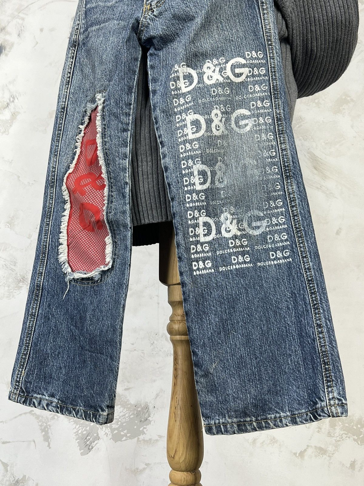 Dolce & Gabbana Vintage Dolce & Gabbana Kids Distressed Jeans Size 9 / 134 Size US 26 / EU 42 - 3 Thumbnail