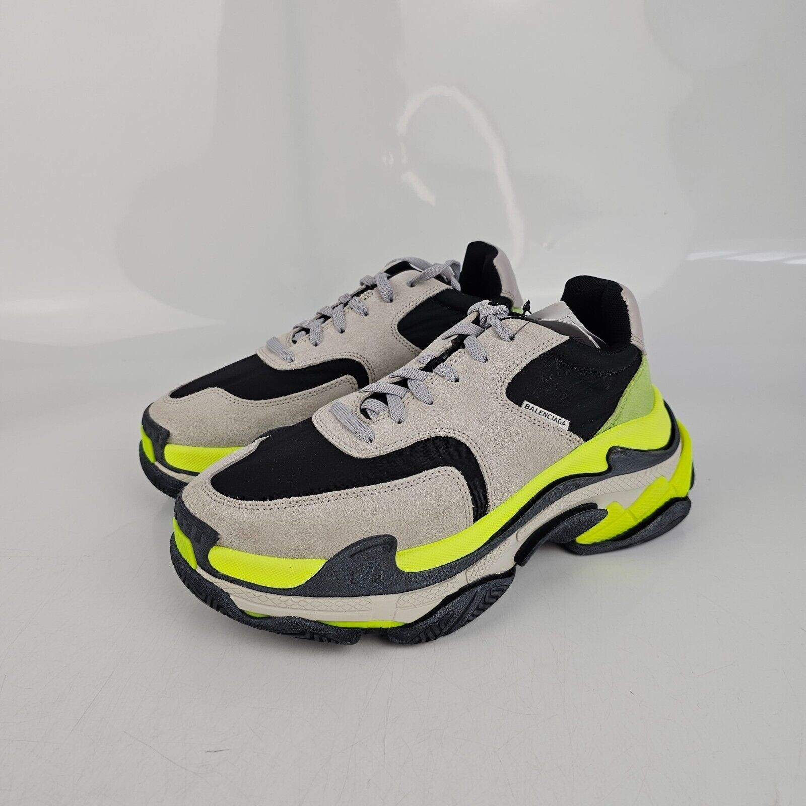 Balenciaga Triple S Men's Gray Sneakers New Size 39 US