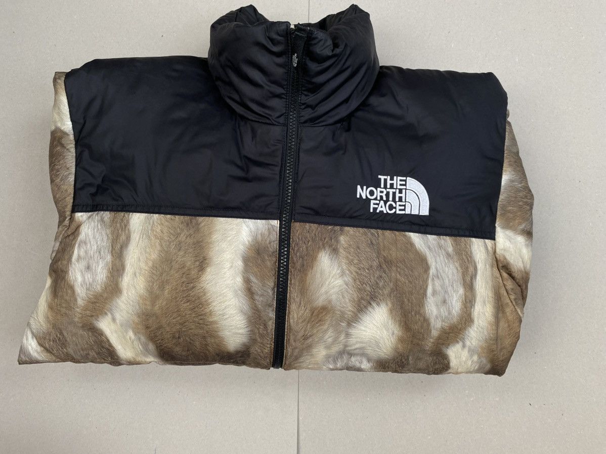 Supreme × The North Face Supreme x The North Face FW13 Fur Print Nuptse Jacket Size US S / EU 44-46 / 1 - 6 Thumbnail