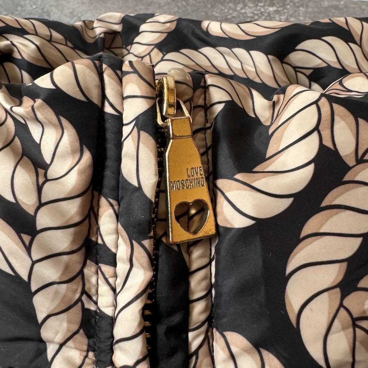 Love Moschino × Moschino Love Moschino Amazing Puffer Jacket (RRP $660) Size S / US 4 / IT 40 - 7 Thumbnail