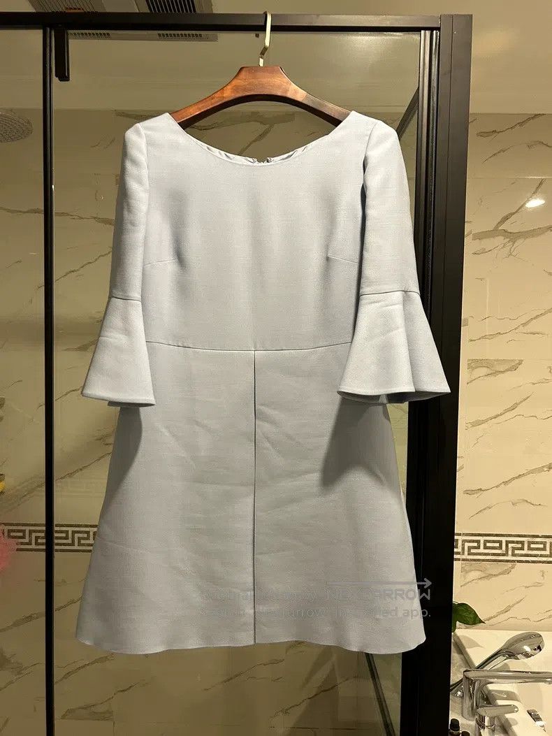 Valentino Valentino Classic dress Size M / US 6-8 / IT 42-44 - 1 Thumbnail