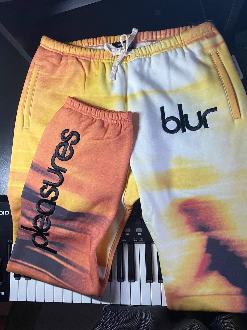Pleasures Pleasures x Blur Pants Size US 32 / EU 48 - 1 Thumbnail