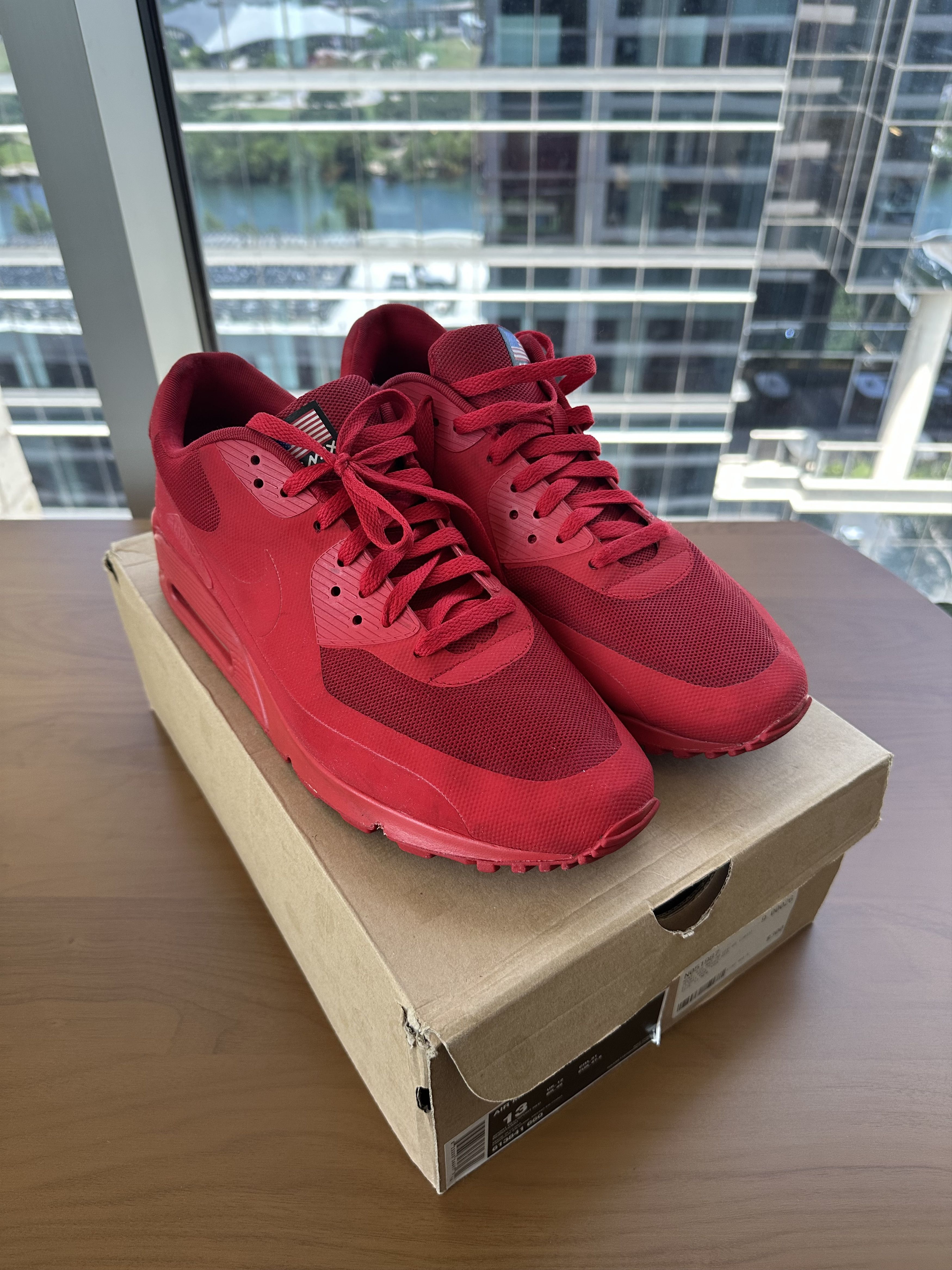 Nike Air max 90 Hyp Triple Red Size US 13 / EU 46 - 1 Thumbnail