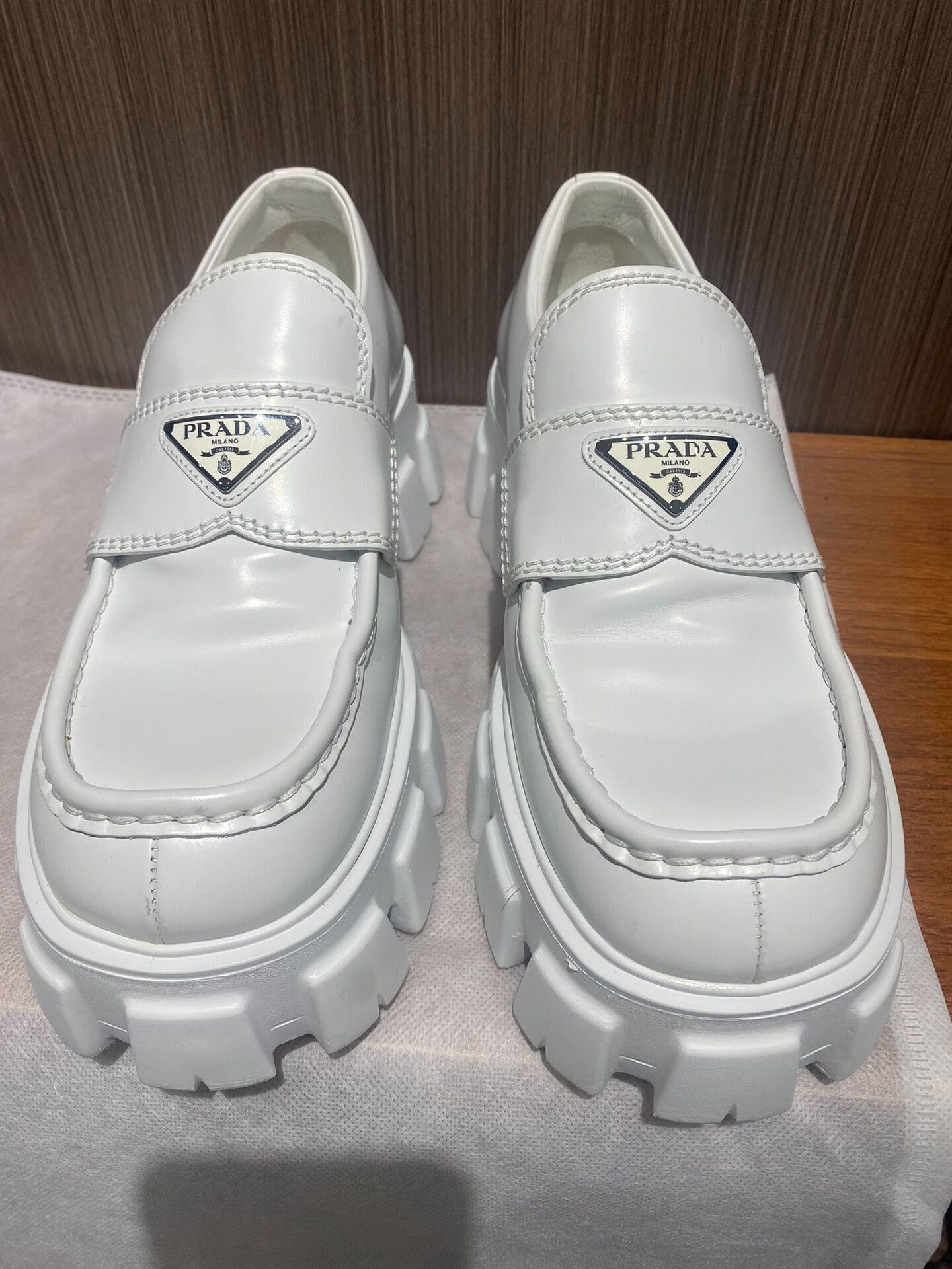Prada Prada White Platform Loafers Size US 7 / IT 37 - 1 Thumbnail