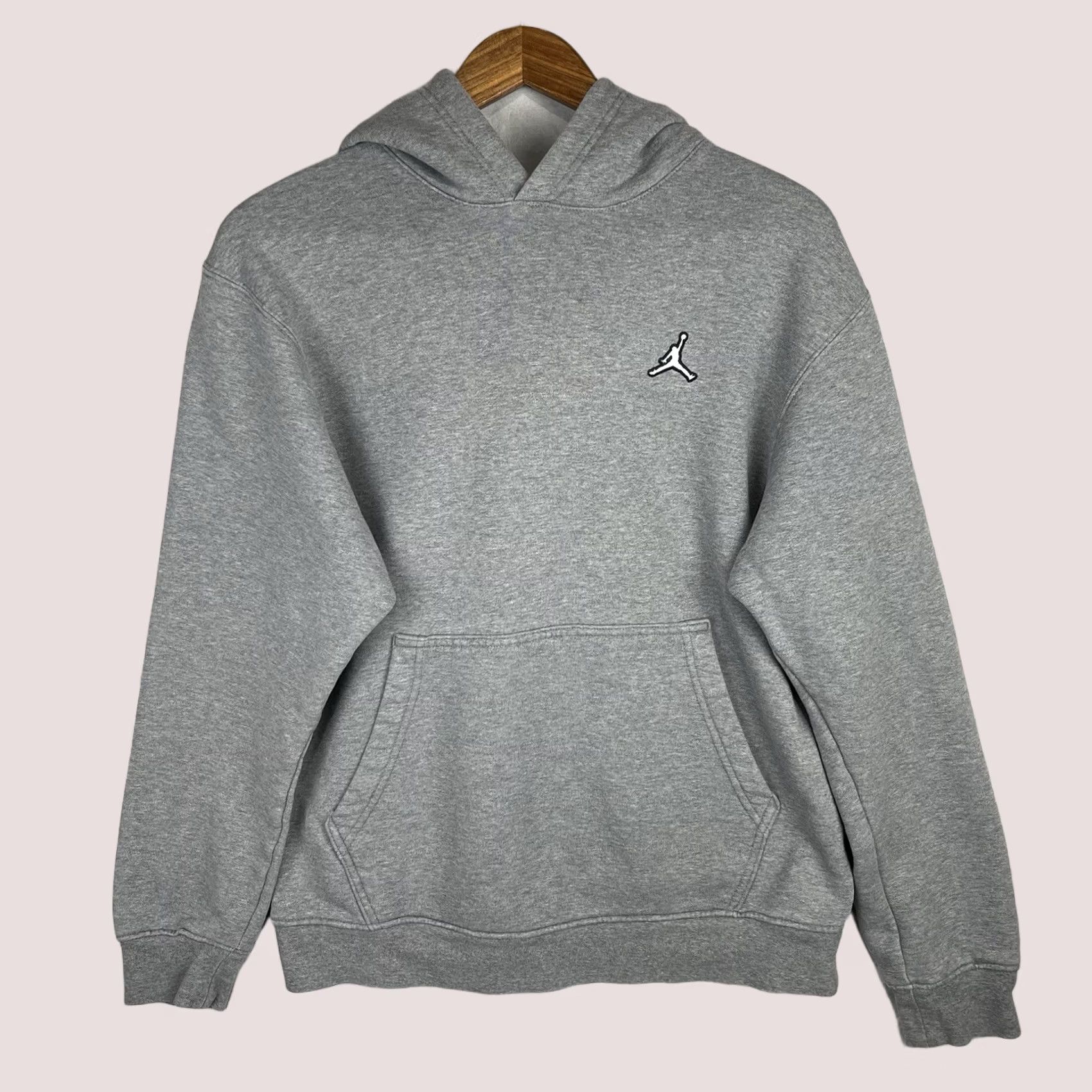 Jordan Brand Air Jordan Hoodie Mens Small Gray Nike Essentials Pullover Sweatshirt Embroidery Size US S / EU 44-46 / 1 - 1 Thumbnail