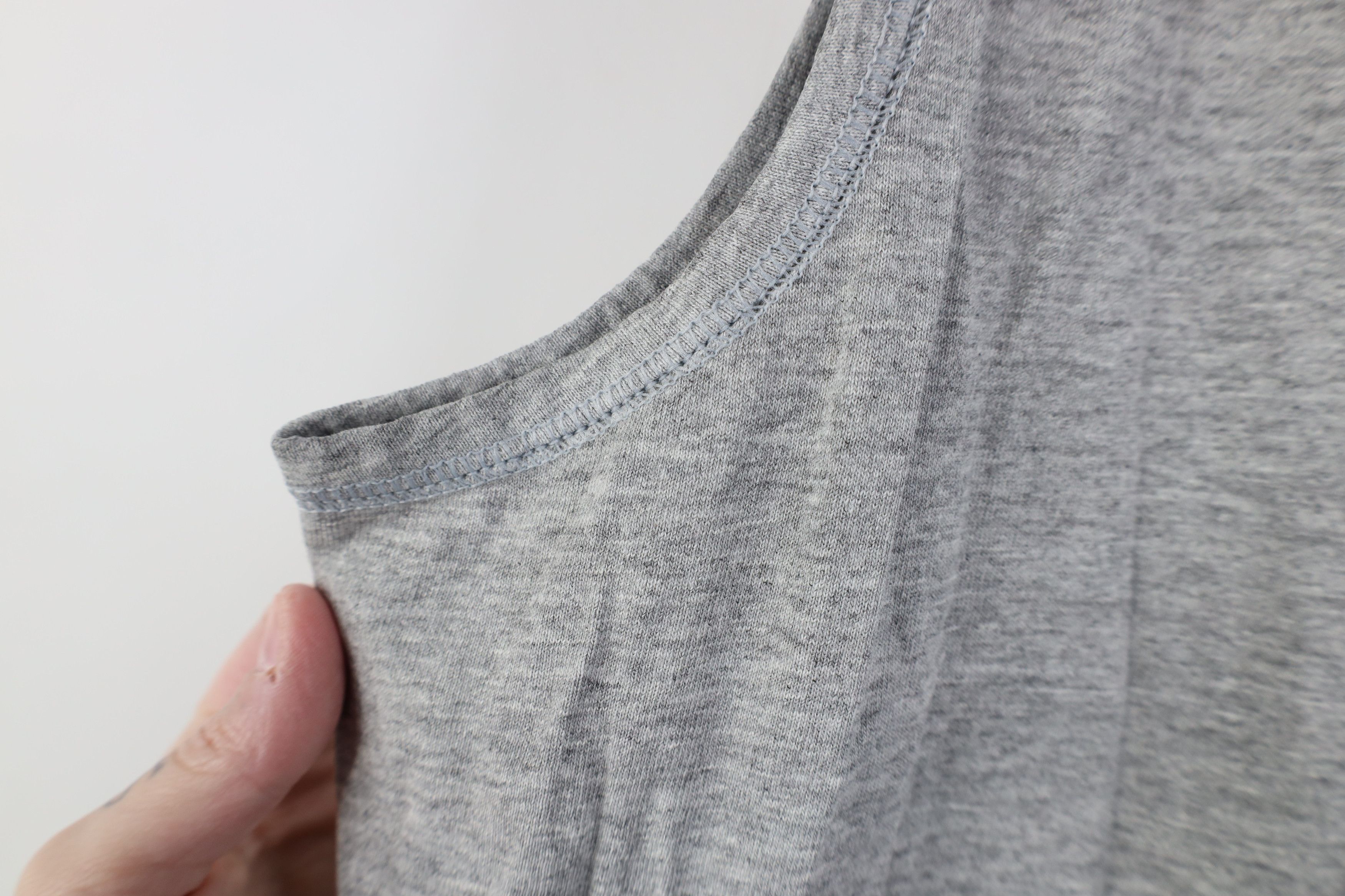 Vintage Vintage 90s Streetwear Blank Tank Top T-Shirt Gray USA Size L / US 10 / IT 46 - 8 Thumbnail