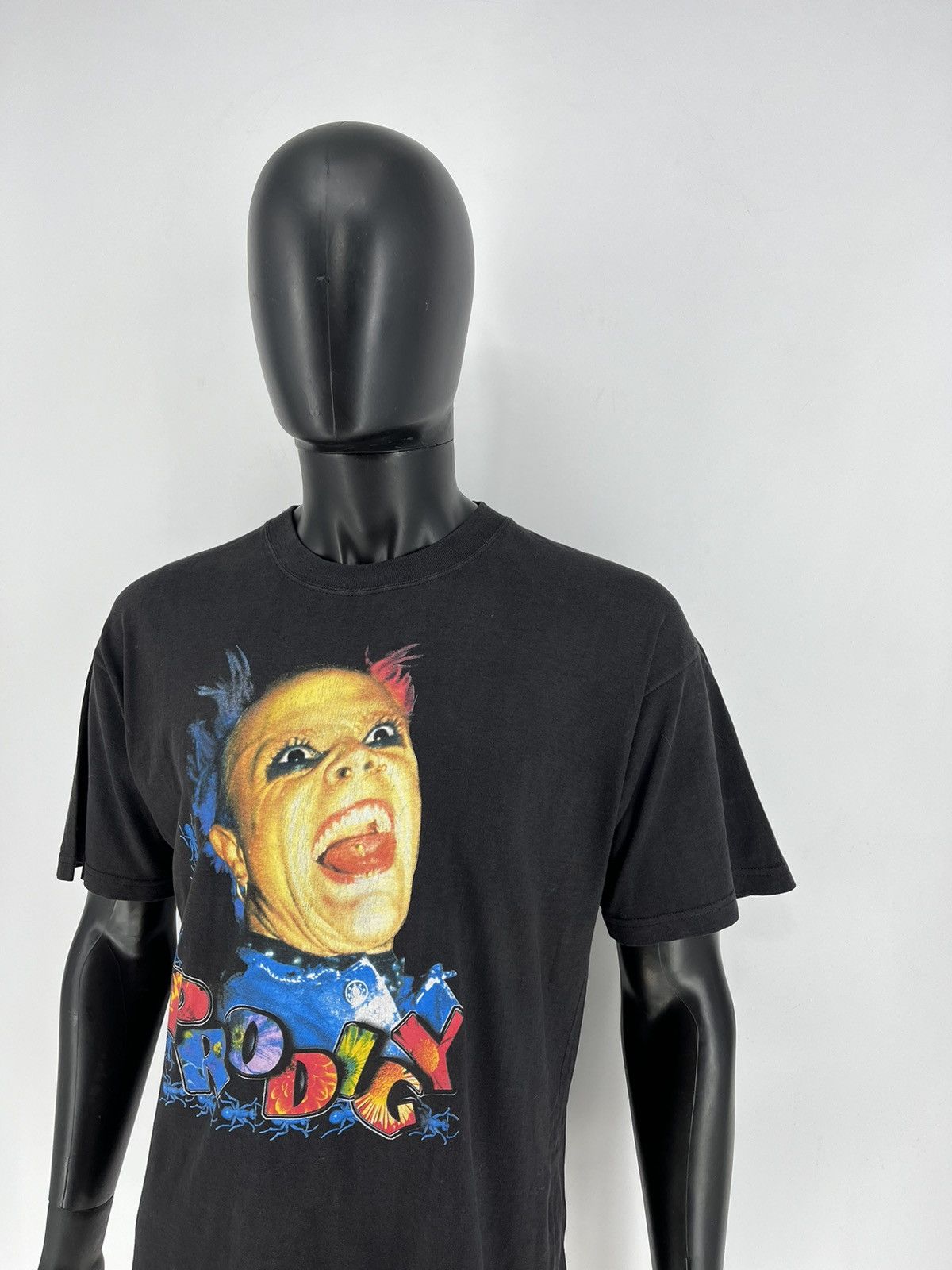 Band Tees RARE!! Vintage 90s Prodigy The Fat of the Land Keith Flint Size US M / EU 48-50 / 2 - 4 Thumbnail
