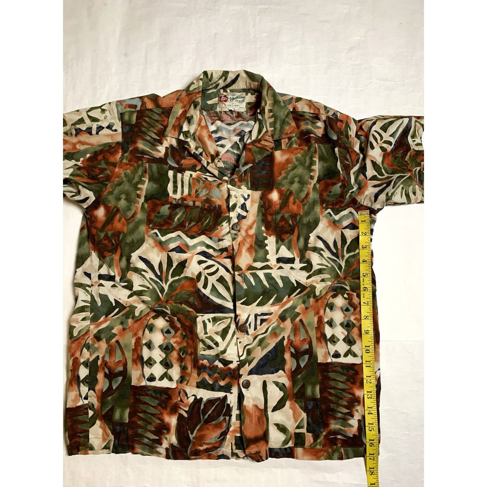Hilo Hattie VINTAGE Hilo Hattie Hawaiian Shirt Mens M Short Sleeve Pineapple Leaves USA Size US M / EU 48-50 / 2 - 5 Thumbnail