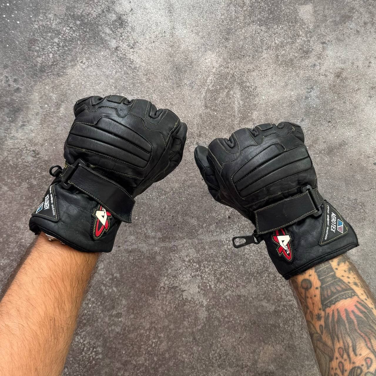 Vintage Amazing Vintage Black Leather Gloves Size ONE SIZE - 3 Thumbnail