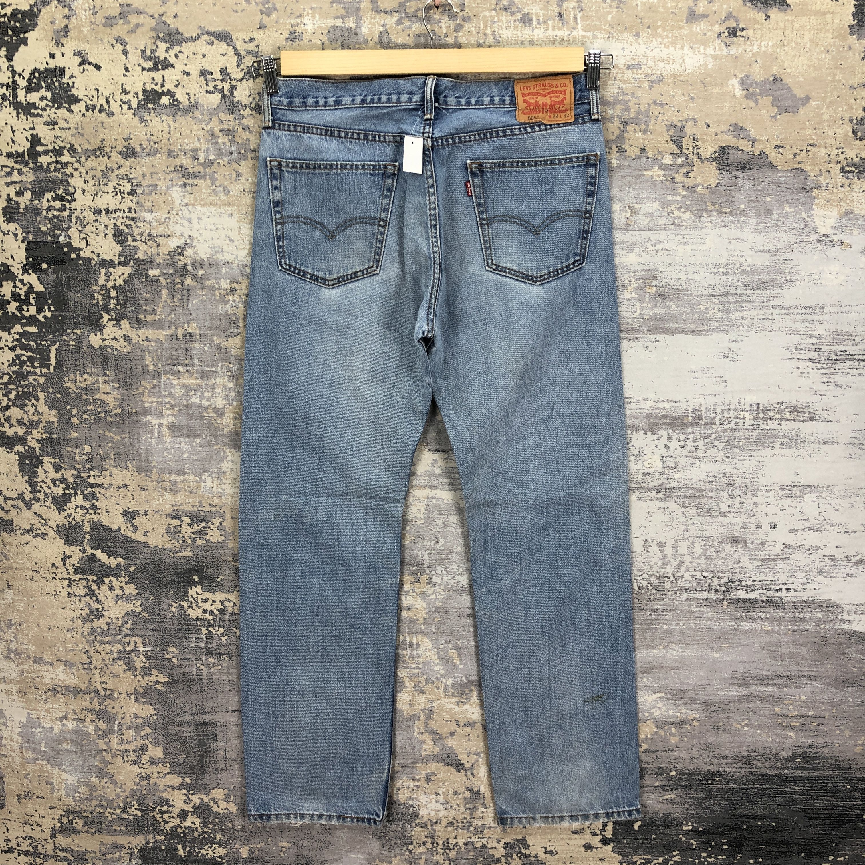 Levi's Vintage Y2K Levis 505 Light Wash Jeans Levi's Faded Denim Size US 34 / EU 50 - 2 Thumbnail