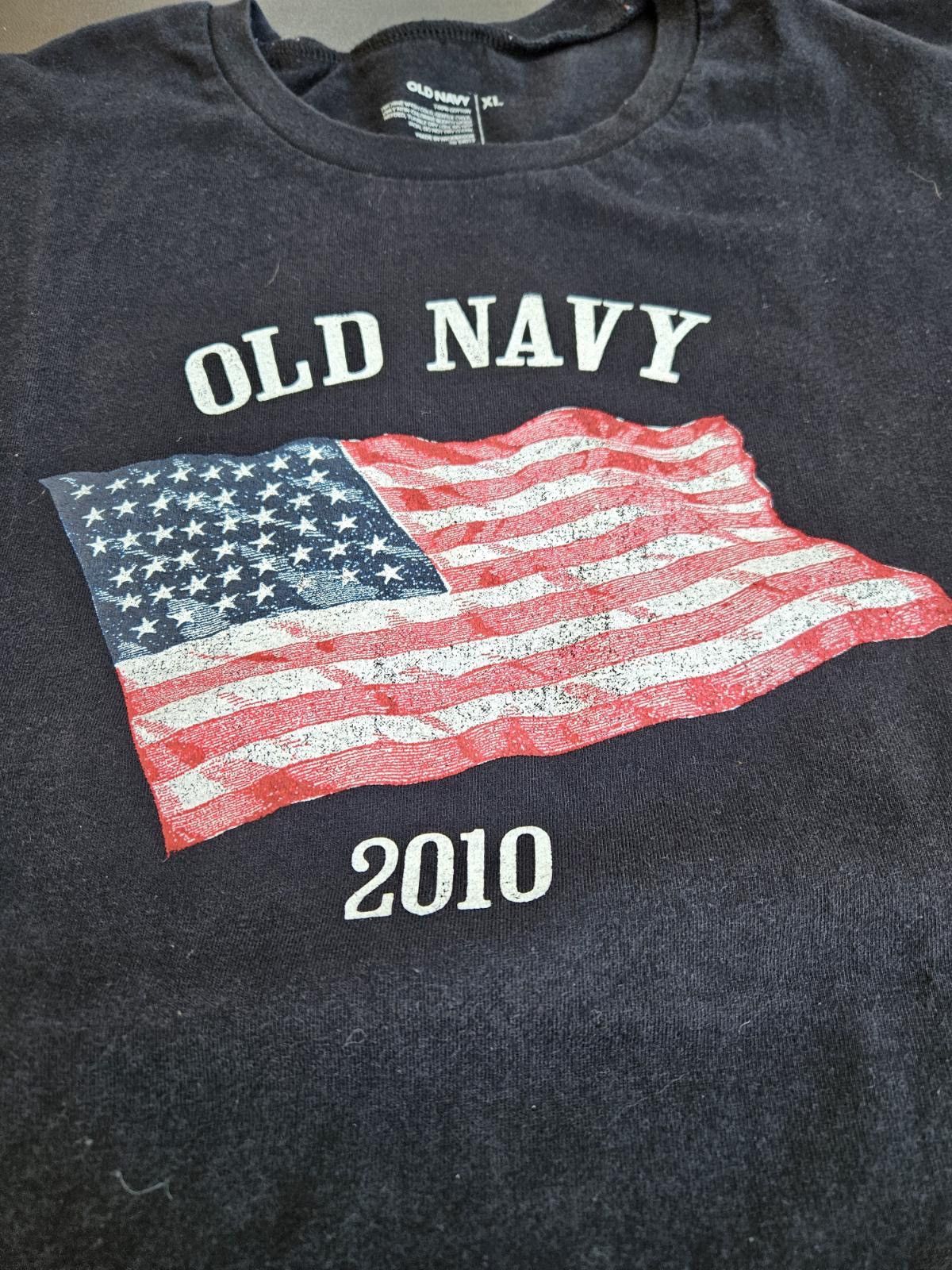 Old Navy Old Navy Y2K 2010 American Flag Tee Size US XL / EU 56 / 4 - 2 Thumbnail