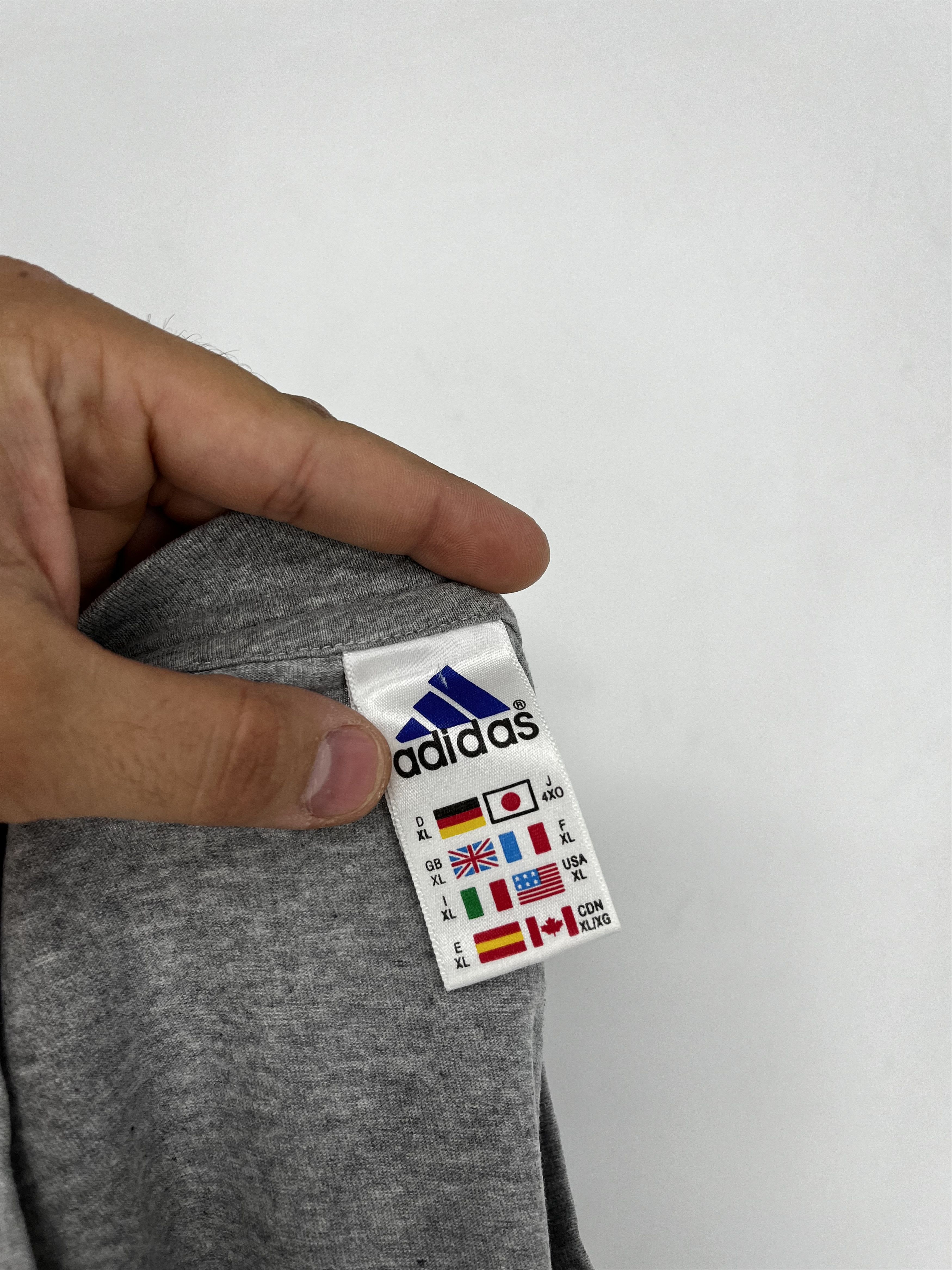 Adidas Adidas Schalke 04 Pokalsieger Cup Sieger Vintage T-shirt 00s Size US XL / EU 56 / 4 - 13 Thumbnail