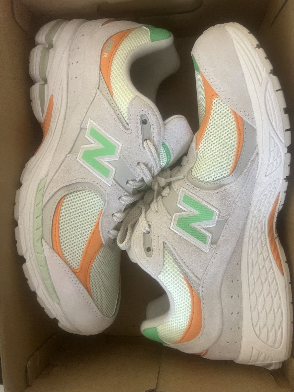 New Balance New balance 2002r linen green apple Size US 10.5 / EU 43-44 - 7 Thumbnail