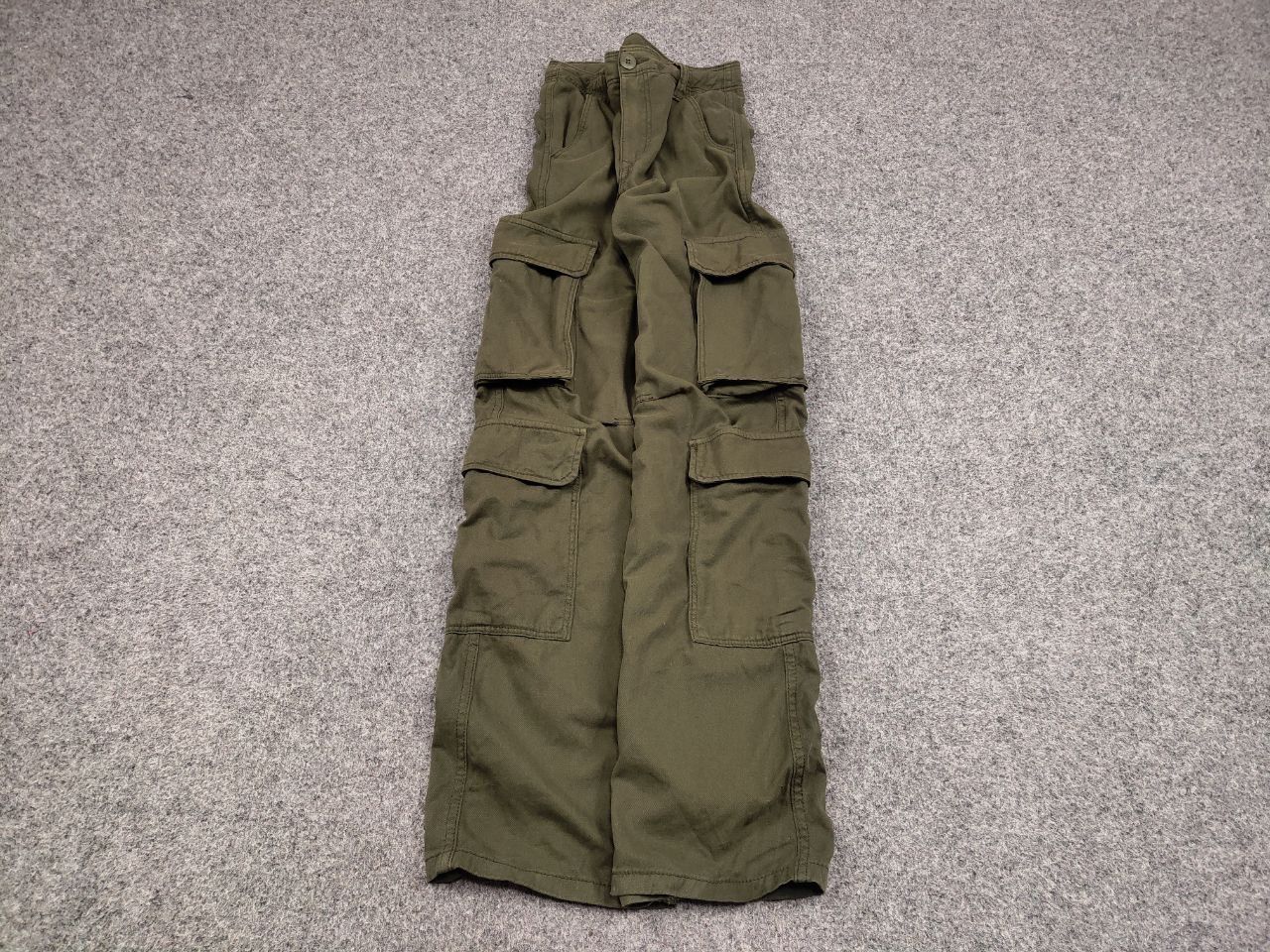Japanese Brand Vintage Japanese Multi Pocket Cargo Baggy Pants Y2K Style Size US 29 - 2 Thumbnail