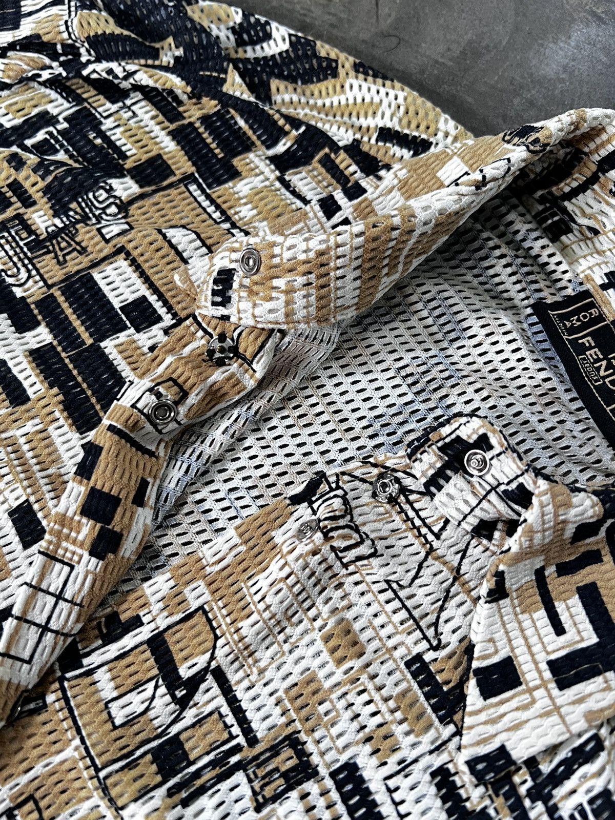 Fendi Fendi Monogram 90s Shirt Button Ups Size US M / EU 48-50 / 2 - 11 Thumbnail