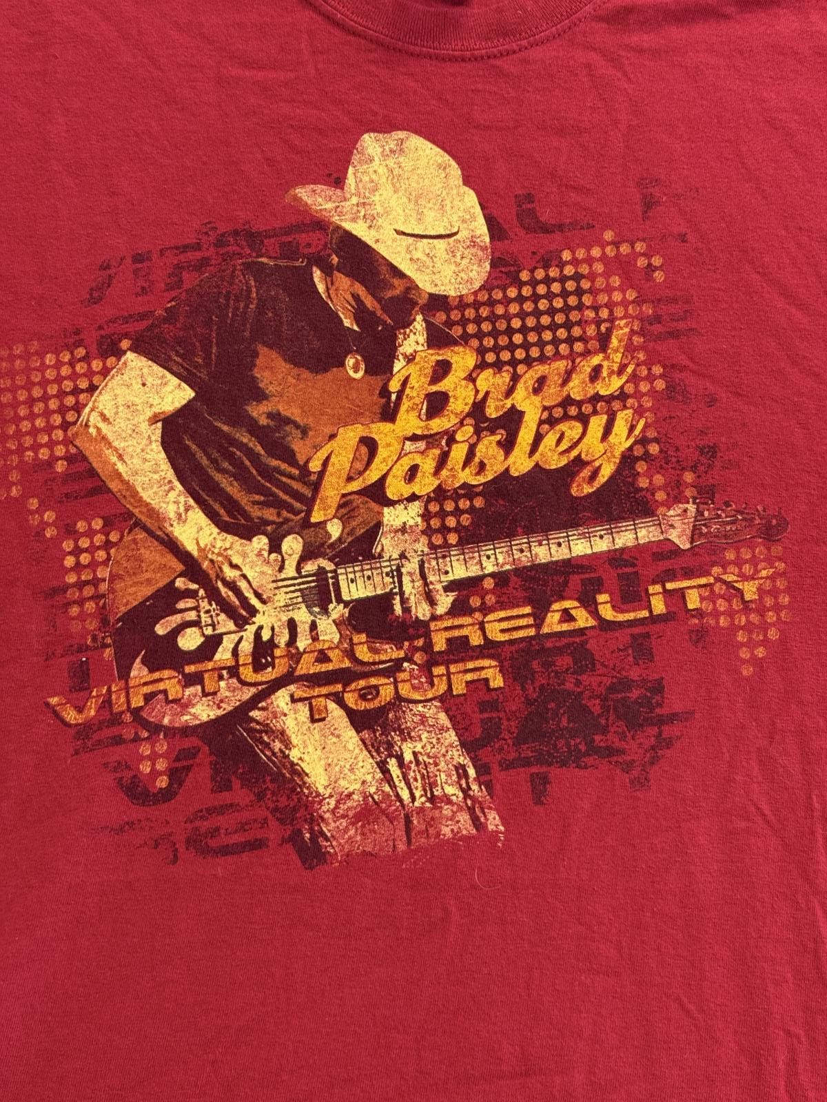 Gildan Brad Paisley T-shirt Virtual Reality Tour 2012 Tee XL Size US XL / EU 56 / 4 - 4 Thumbnail