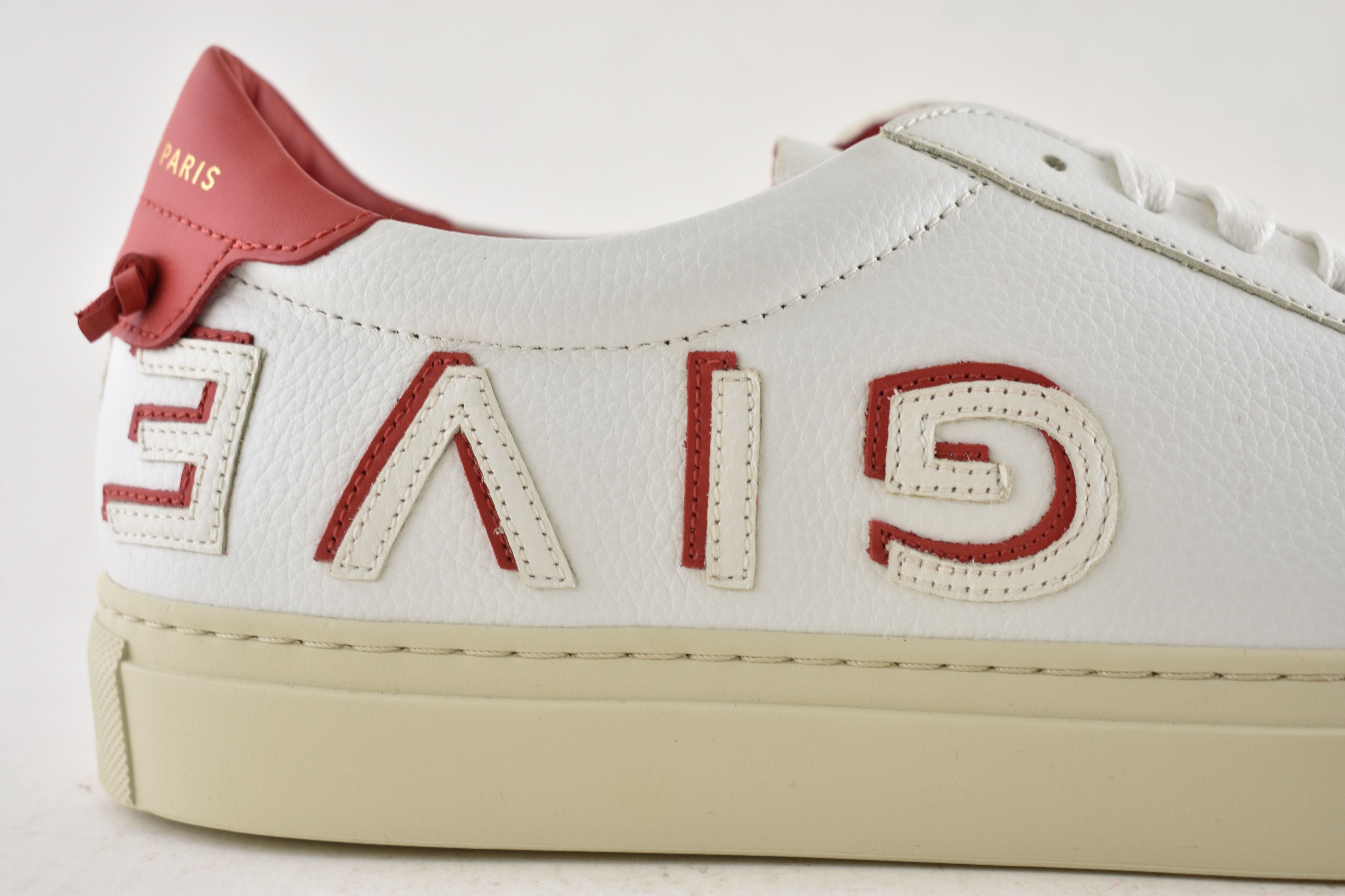 Givenchy Givenchy Urban Street Red Logo Knot Low Top Sneaker 43 10 Size US 10 / EU 43 - 3 Thumbnail