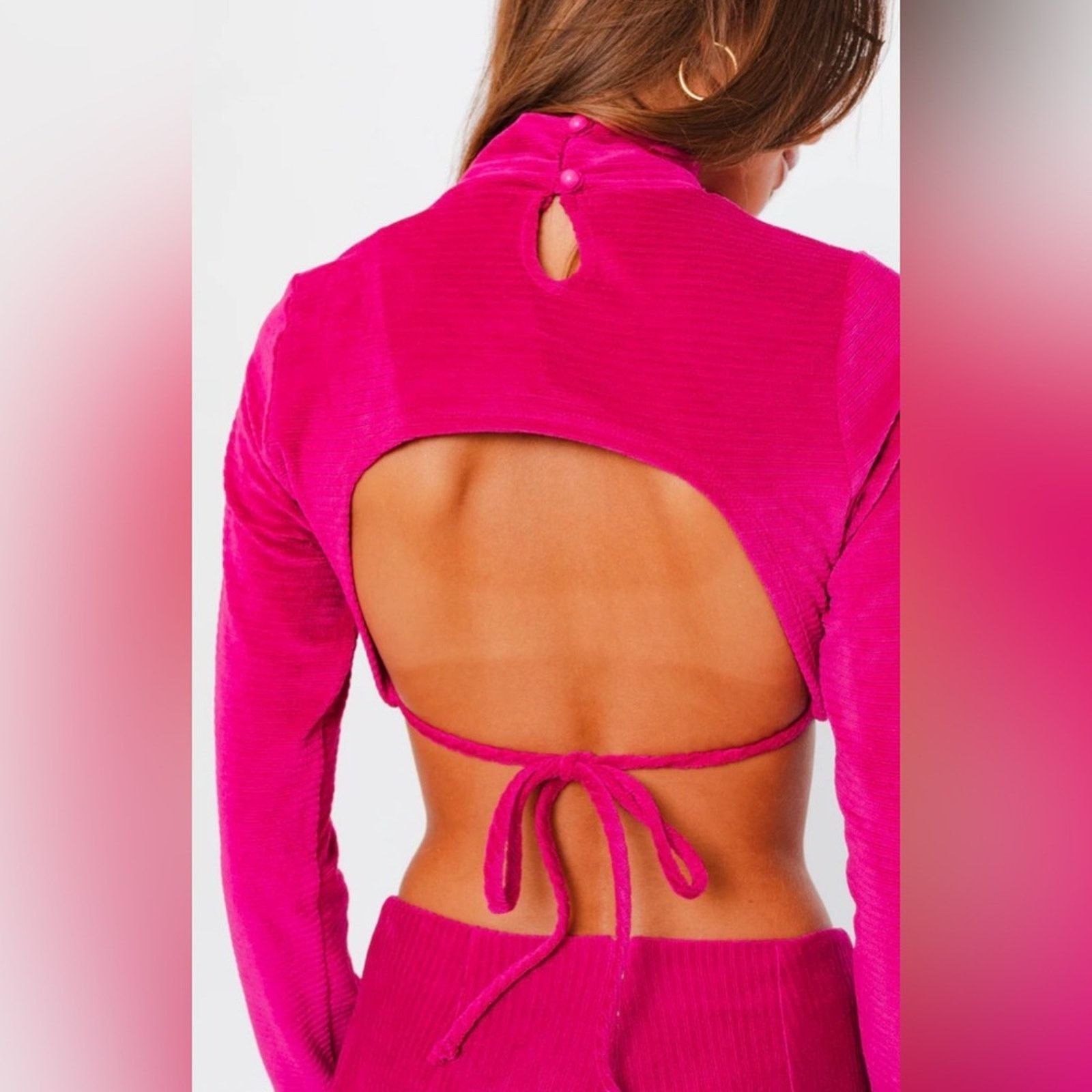 Other New Y2K velvet Chic Fuchsia long sleeve crop top size XS Size XS / US 0-2 / IT 36-38 - 2 Thumbnail