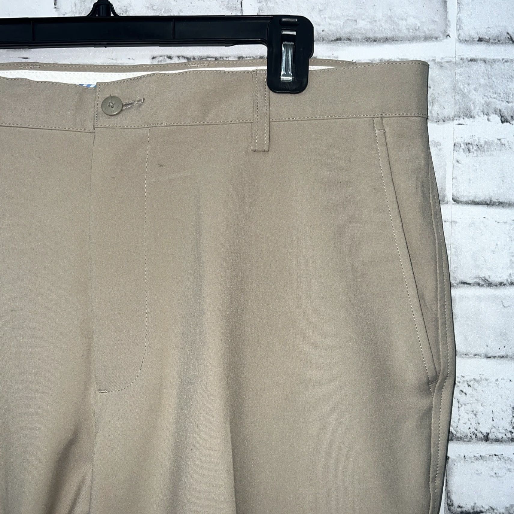Footjoy FootJoy Beige Golf Pants Mens 36x30 Chino Regular Size 36 Beige Mens FootJoy Pants 30 Inseam Size US 36 / EU 52 - 2 Thumbnail