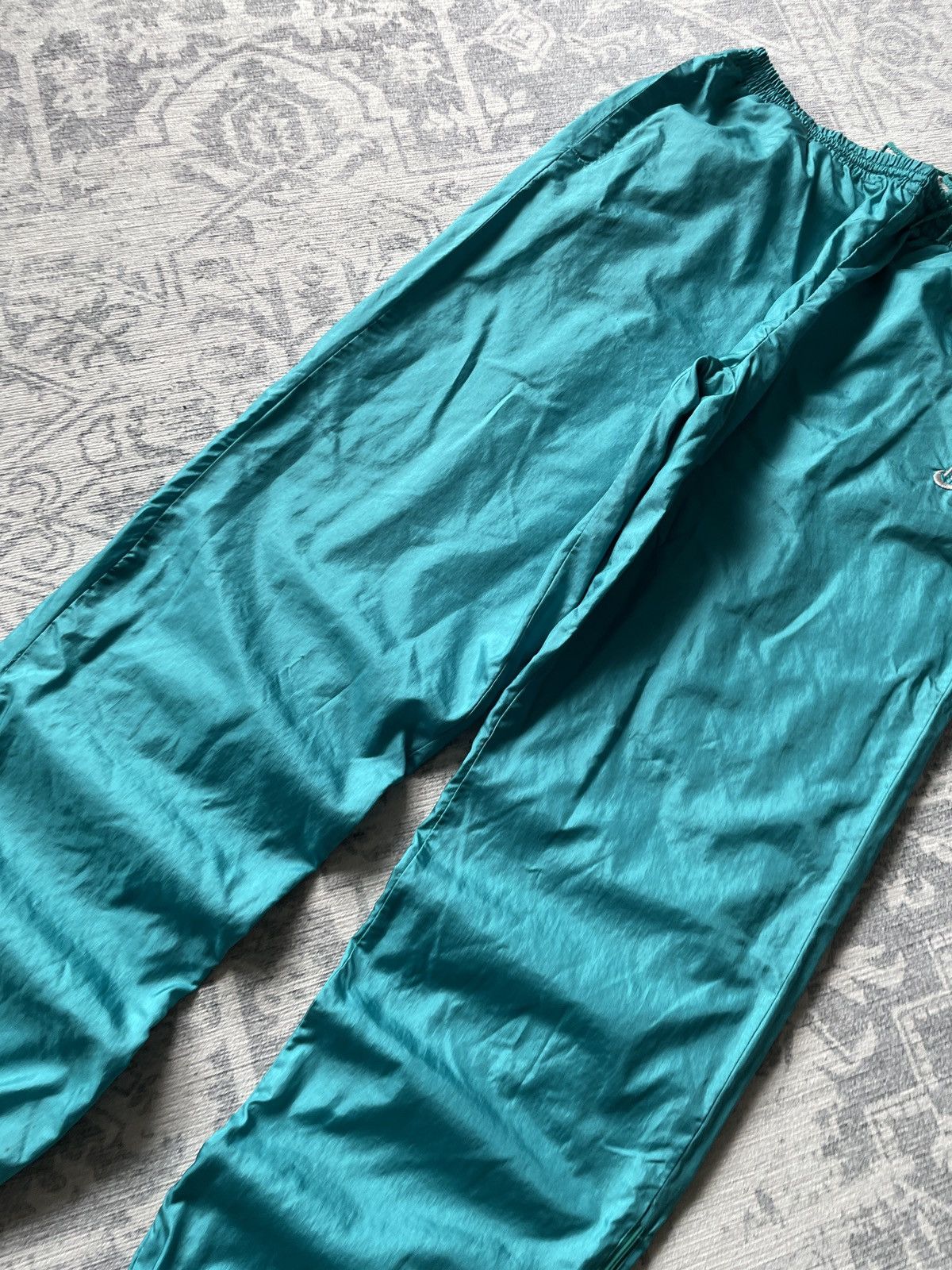 Japanese Brand Vintage Nike Sweatpants Baggy Wide 00s Japanese Mint hype Size US 34 / EU 50 - 3 Thumbnail
