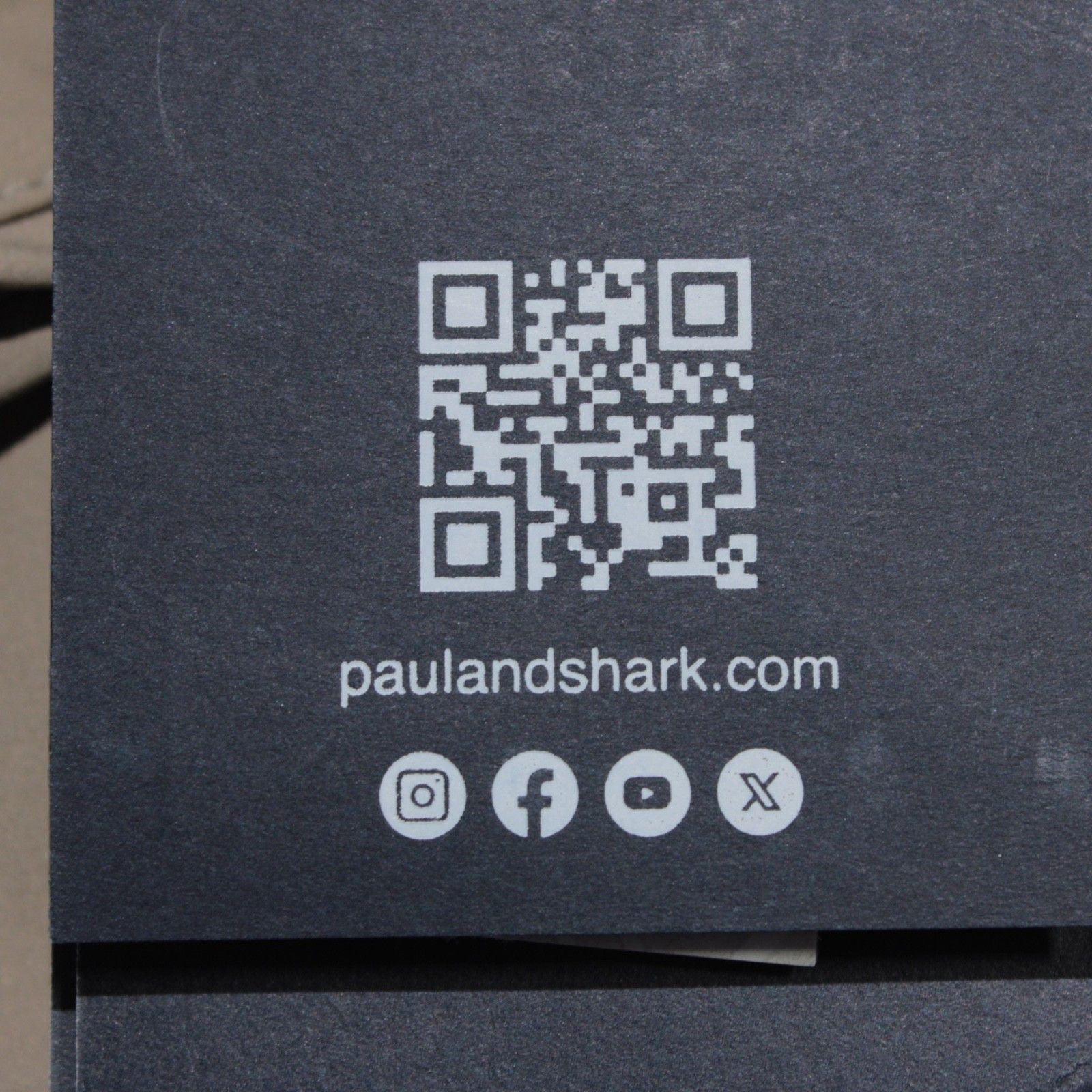 Paul & Shark New with tags Cargo Size 34 US In Beige