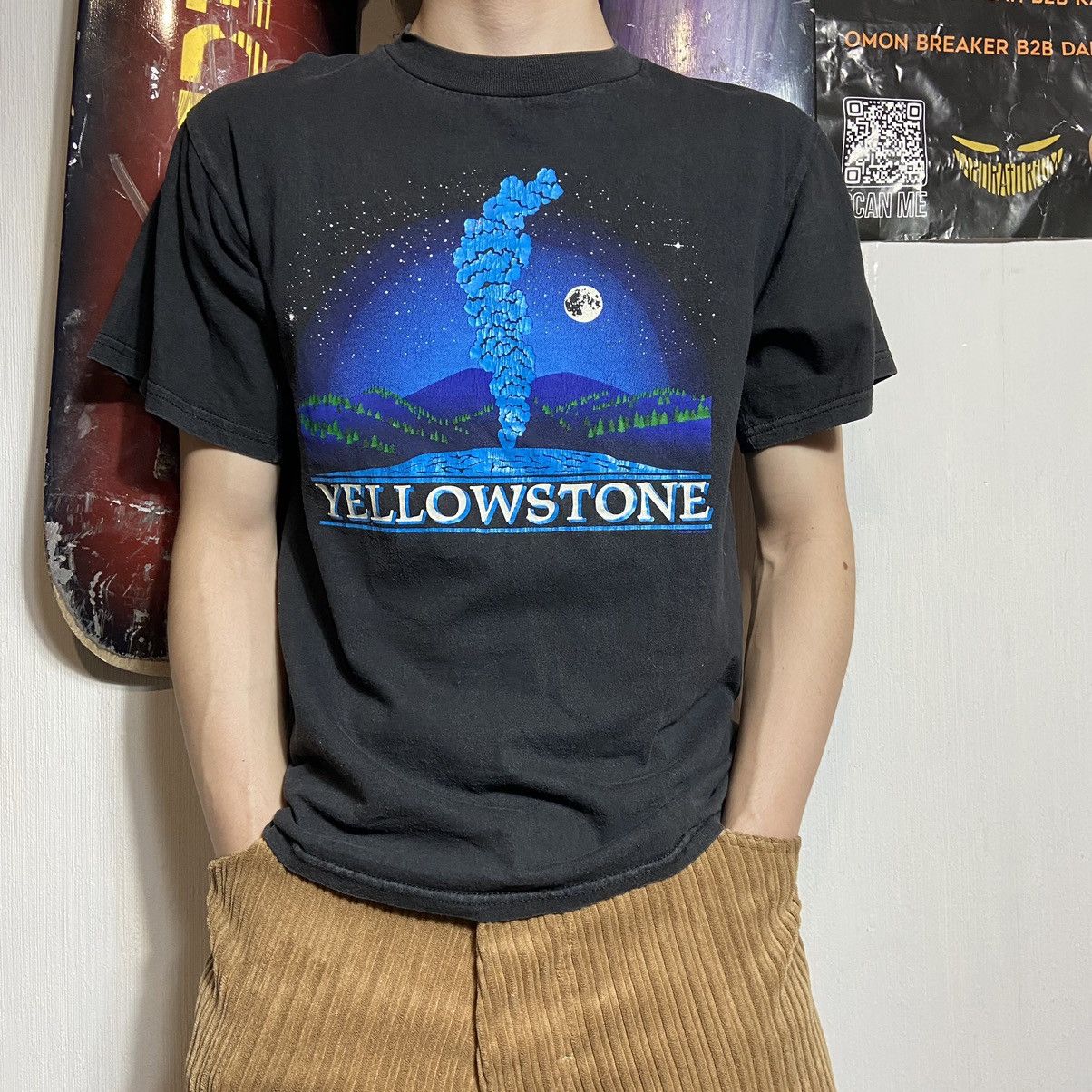 Band Tees × Vintage 📌 Vintage Washed Faded Yellowstone Band Tee T-Shirt Size US L / EU 52-54 / 3 - 8 Thumbnail