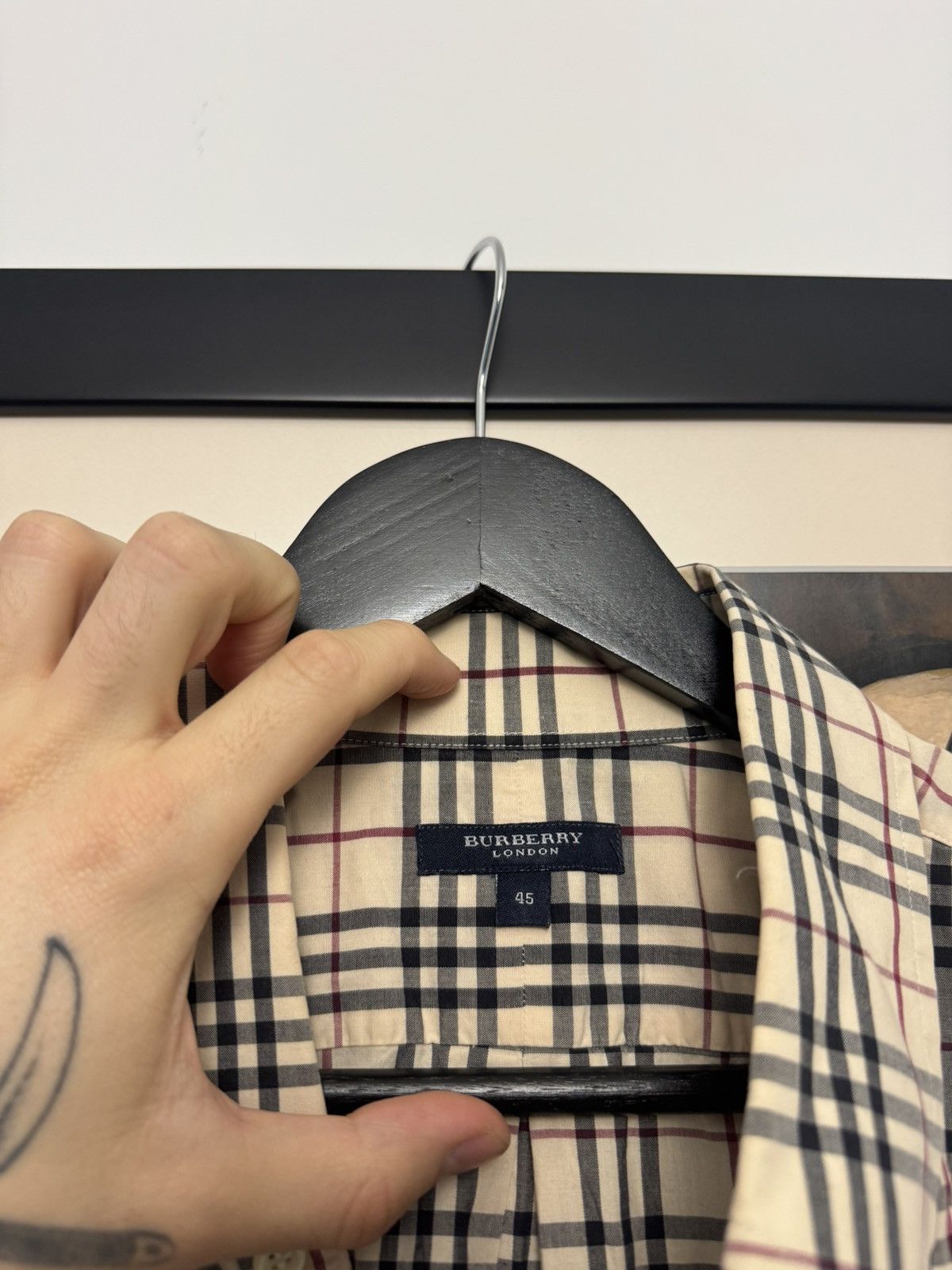 Burberry Burberry Nova Checked Beige Designer Button Up Shirt Women Size M / US 6-8 / IT 42-44 - 6 Thumbnail
