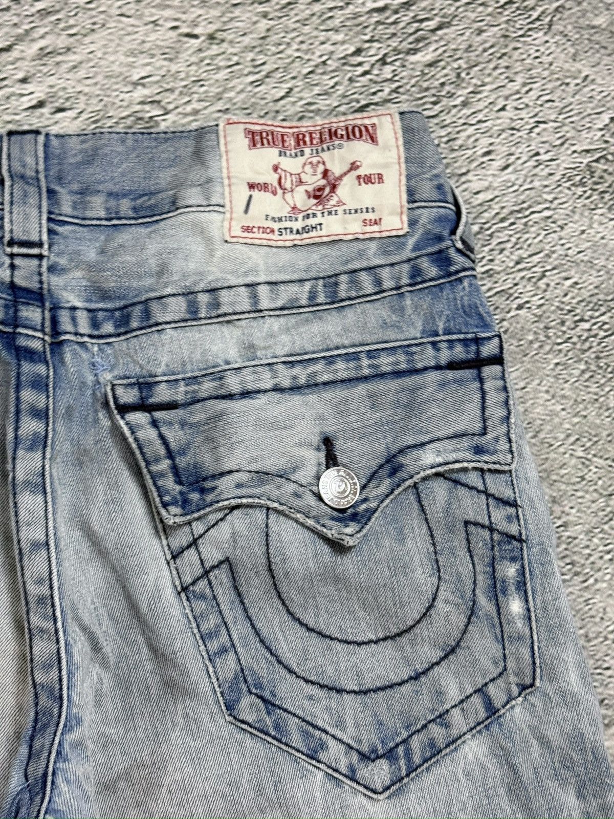 True Religion True Religion baby blue jeans black thick stitching straight Size US 32 / EU 48 - 4 Thumbnail