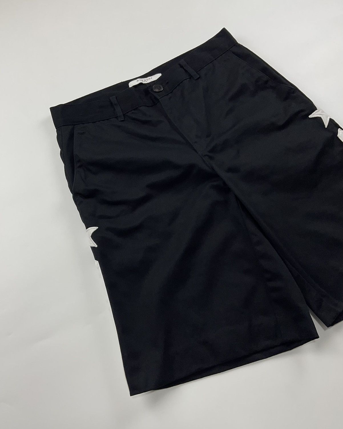 Givenchy Givenchy Cotton Short Size US 32 / EU 48 - 5 Thumbnail