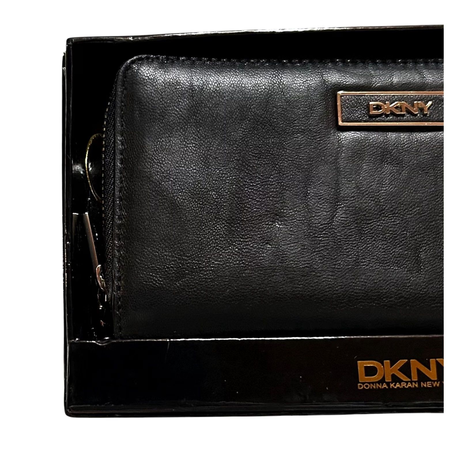 DKNY DKNY WALLET SHINY LEATHER WRISTLET BLACK WOMEN'S ONE SIZE Size ONE SIZE - 3 Thumbnail