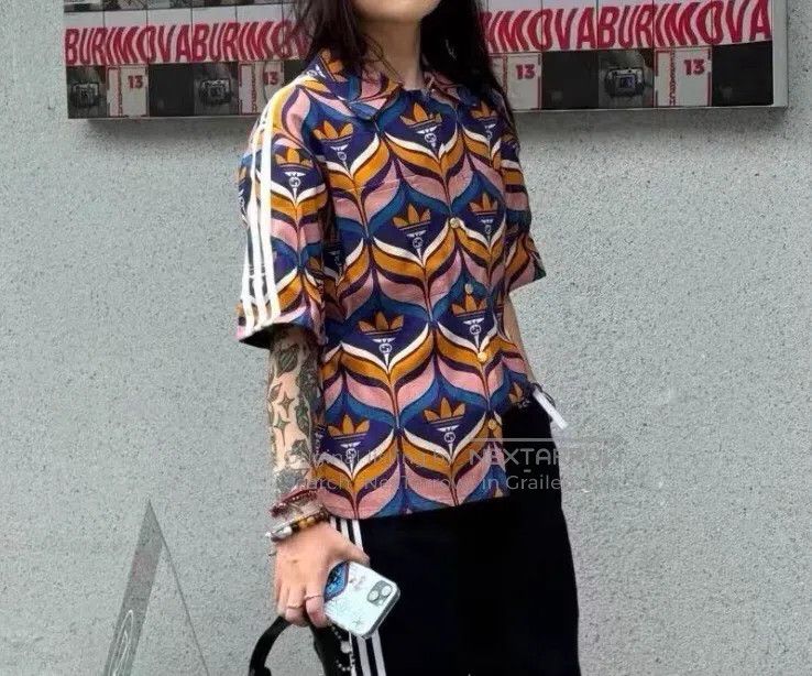 Gucci Gucci Multi-colour logo print full-print cotton lapel sing Size S / US 4 / IT 40 - 8 Thumbnail