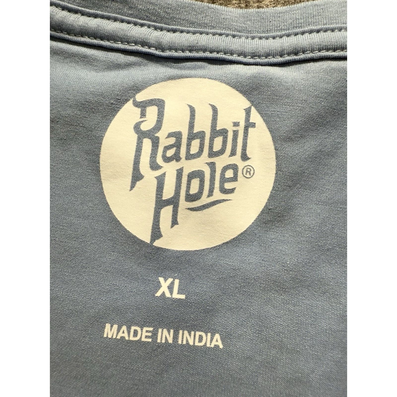 Vintage Rabbit Hole Distillery T-Shirt Blue Womens XL Scoop Neck Short Sleeve NWT Mod Rabbit Scoop Neck T-Shirt Blue Womens XL NWT Size XL / US 12-14 / IT 48-50 - 4 Thumbnail