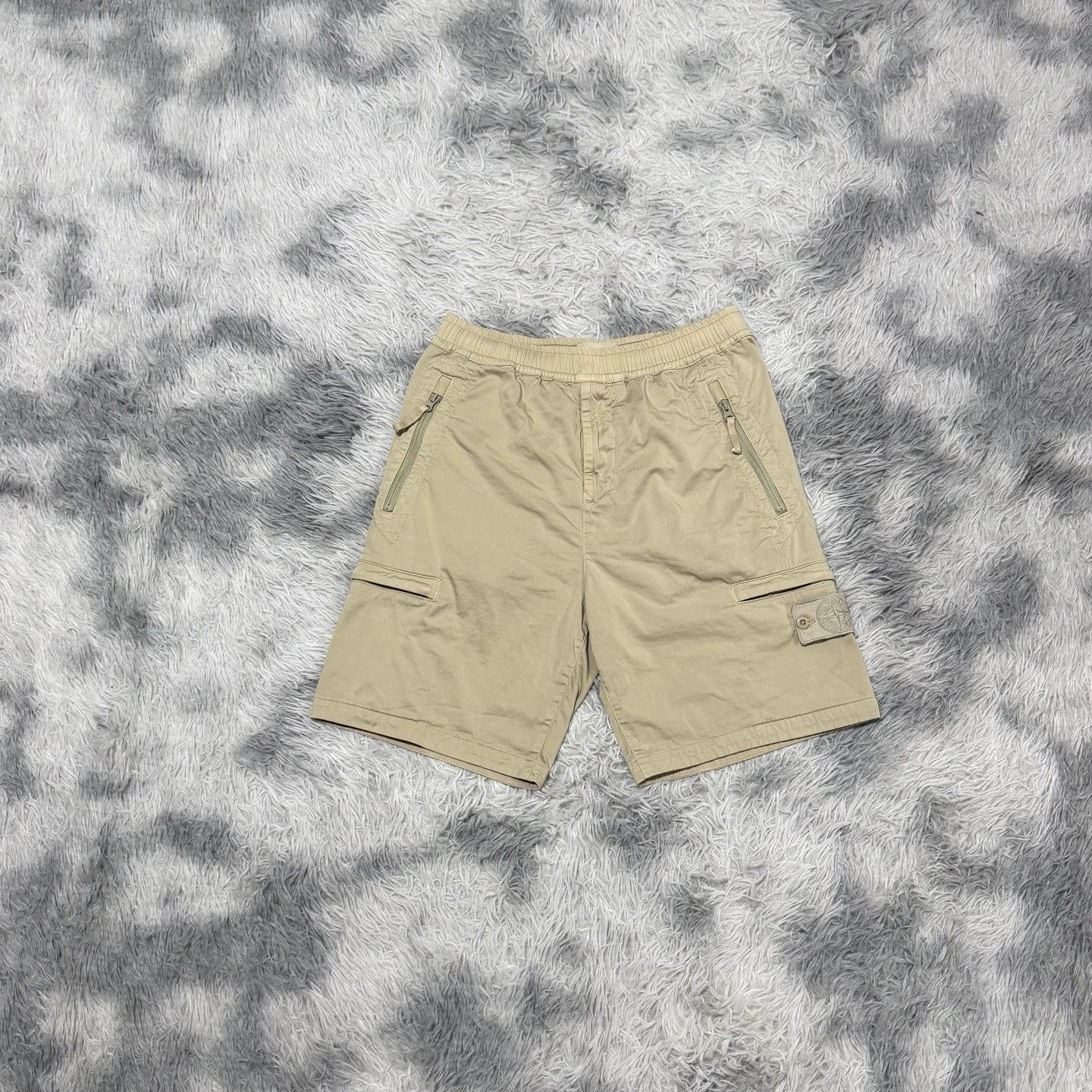 Stone Island Stone Island Cargo Shorts W30 Size US 30 / EU 46 - 1 Thumbnail