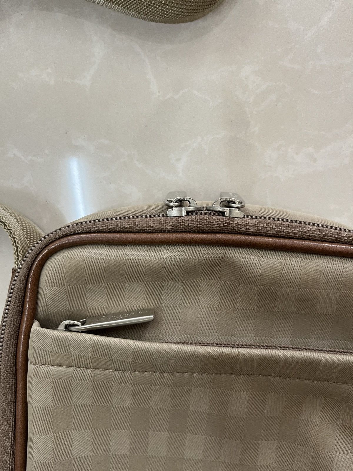 Aquascutum × Japanese Brand Aquascutum X Maruem Japan Sling Crossbody Size ONE SIZE - 8 Thumbnail